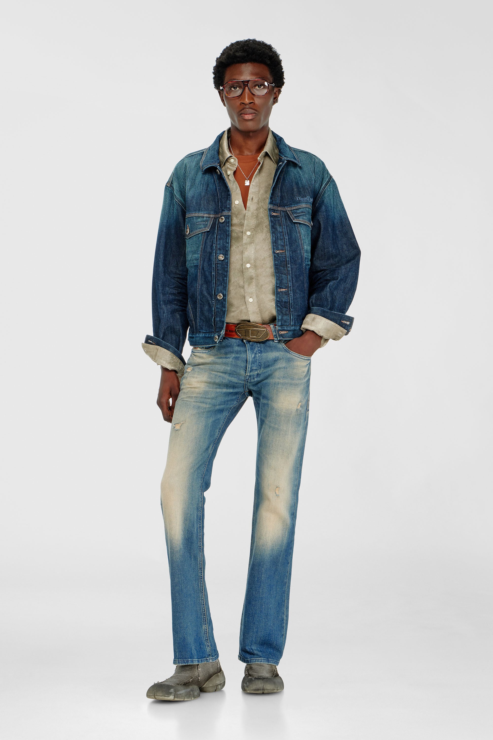 Diesel - S-KISSY-HNBW, Camicia in raso crinkle jacquard con logo Uomo in Marrone - 1