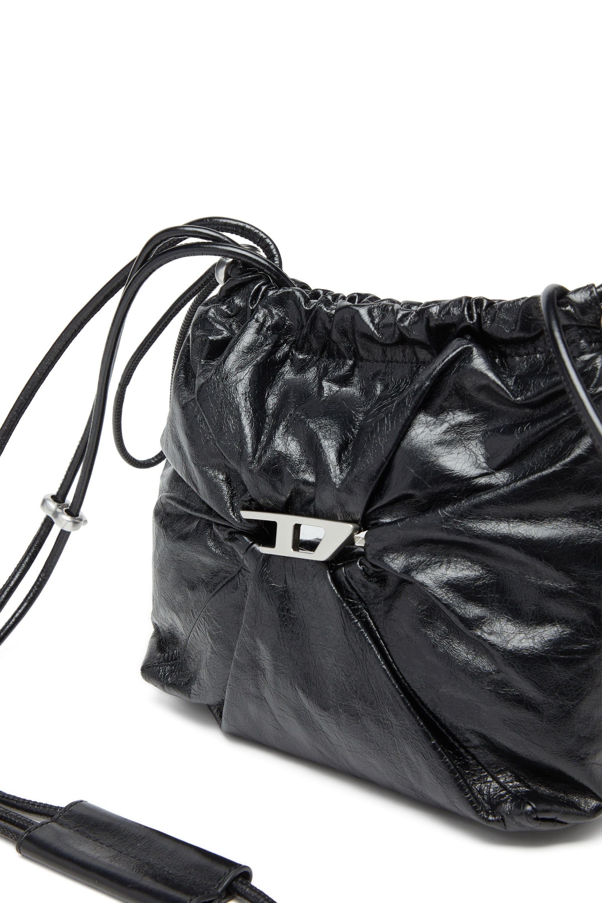 Diesel - SCRUNCH-D BUCKET, Scrunch-D-Sac seau en cuir froissé et brillant Femme in Noir - 2