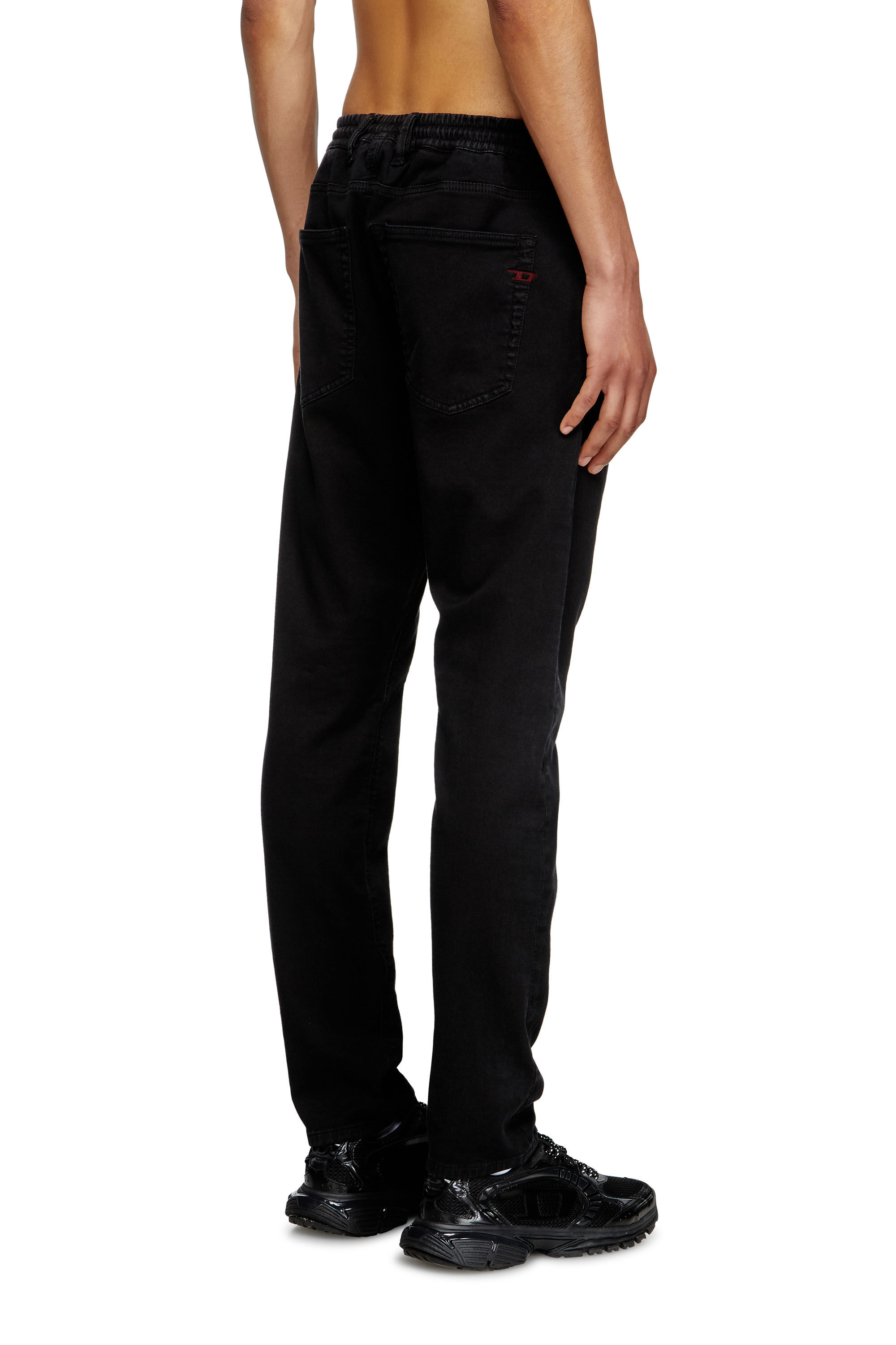 Diesel - Regular 2030 D-Krooley Joggjeans® 068NH Homme, Noir/Gris foncé - Image 4