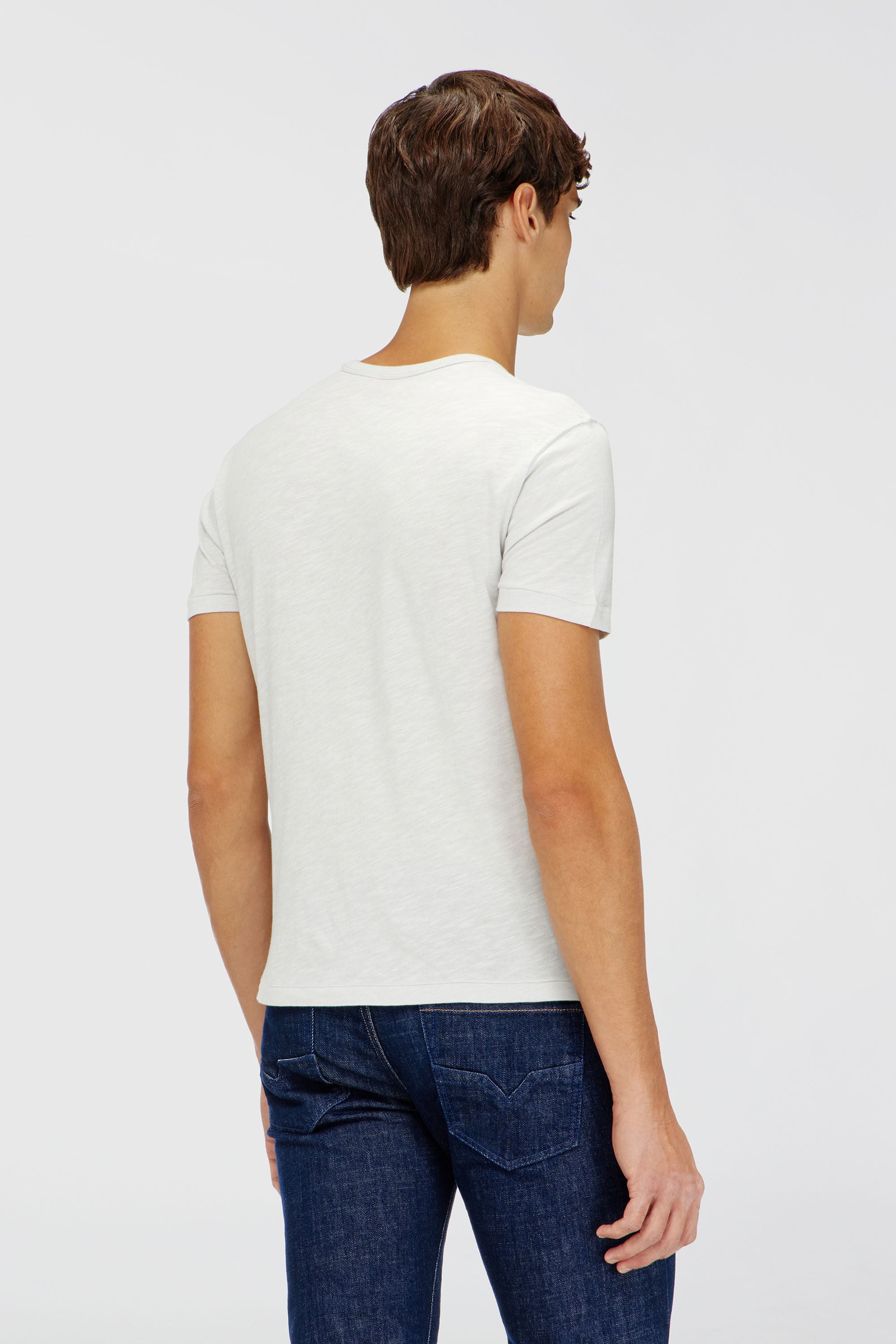 Diesel - T-NOTS, T-shirt in jersey fiammato con stampa effetto craquel&eacute; Uomo in Bianco - 4