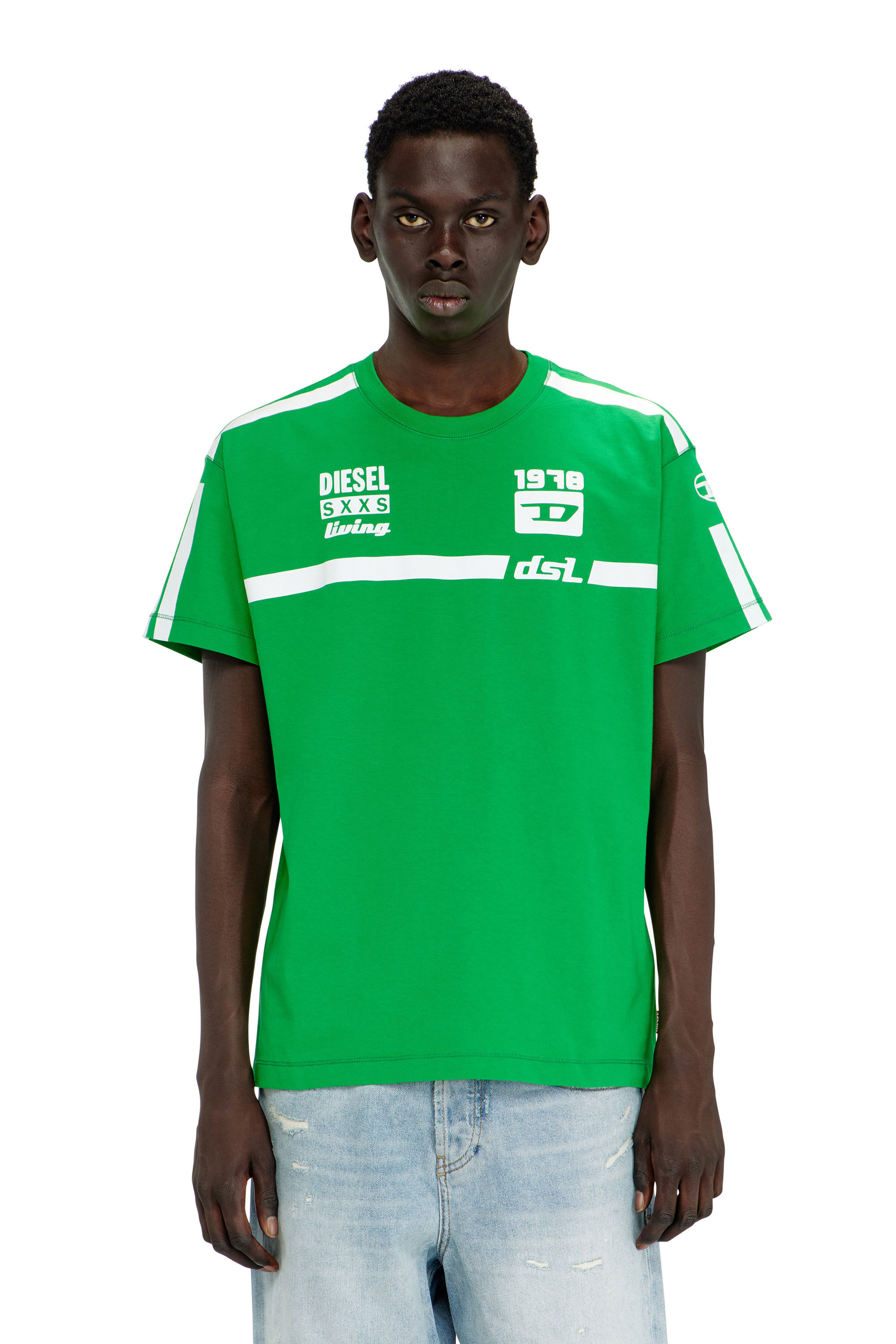 Diesel - T-NORM-V12, T-shirt en coton avec imprim&eacute;s graphiques contrast&eacute;s Homme in ToBeDefined - 2