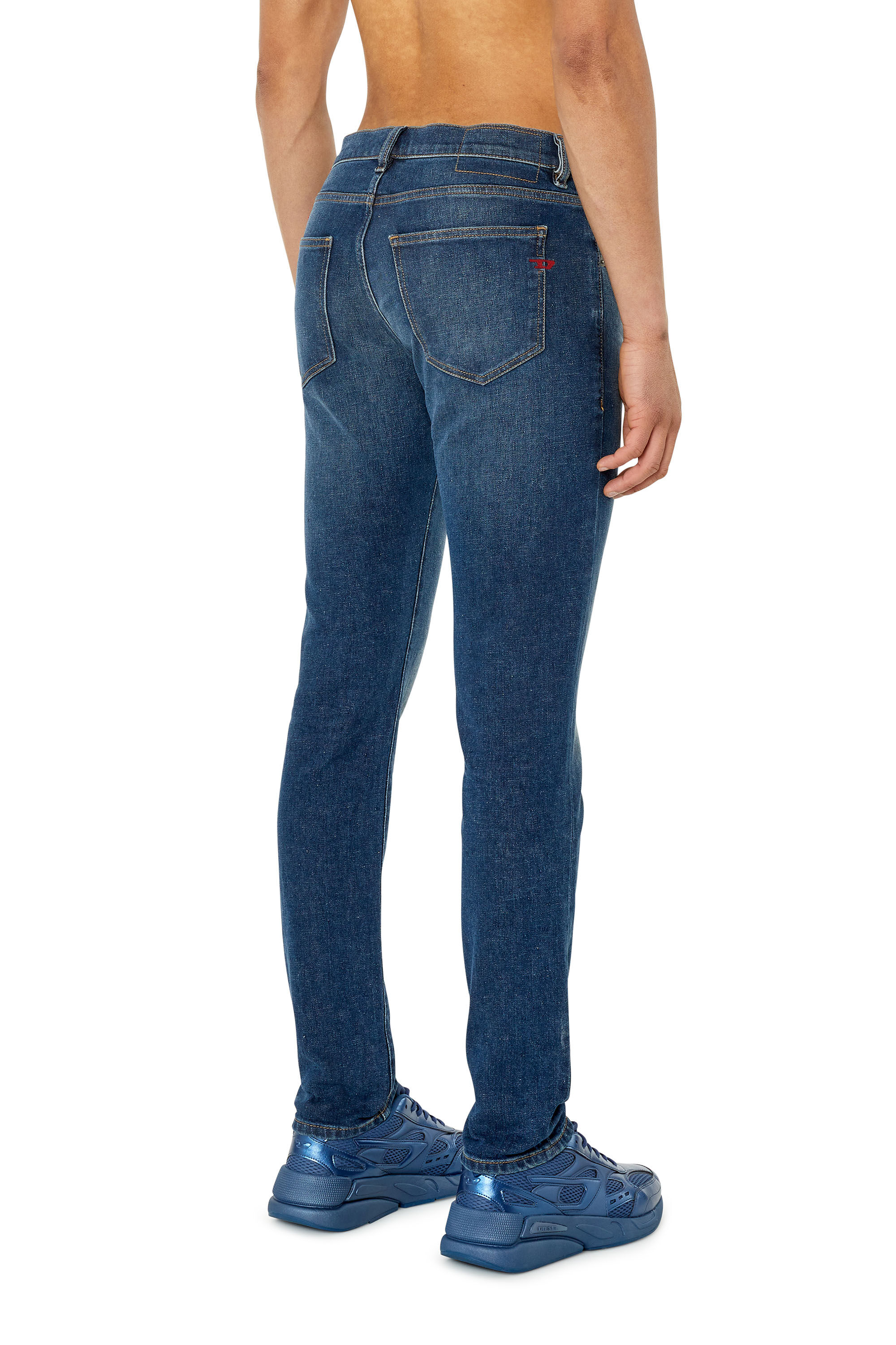 Diesel - Slim Jeans 2019 D-Strukt 09F39, Blu Scuro - Image 4