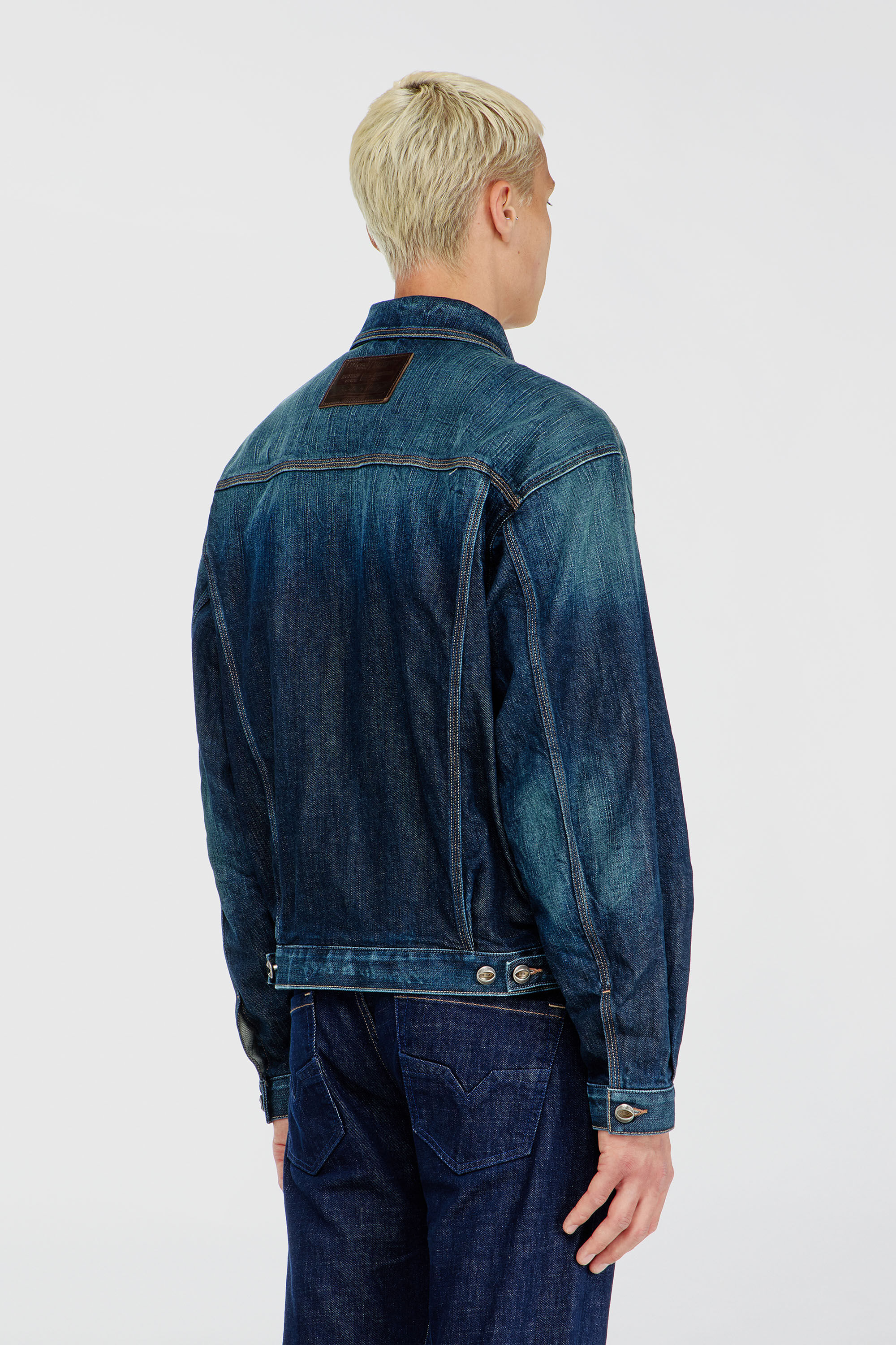 Diesel - D-DENVER-CL, Trucker jacket in denim selvedge Unisex in Blu - 4