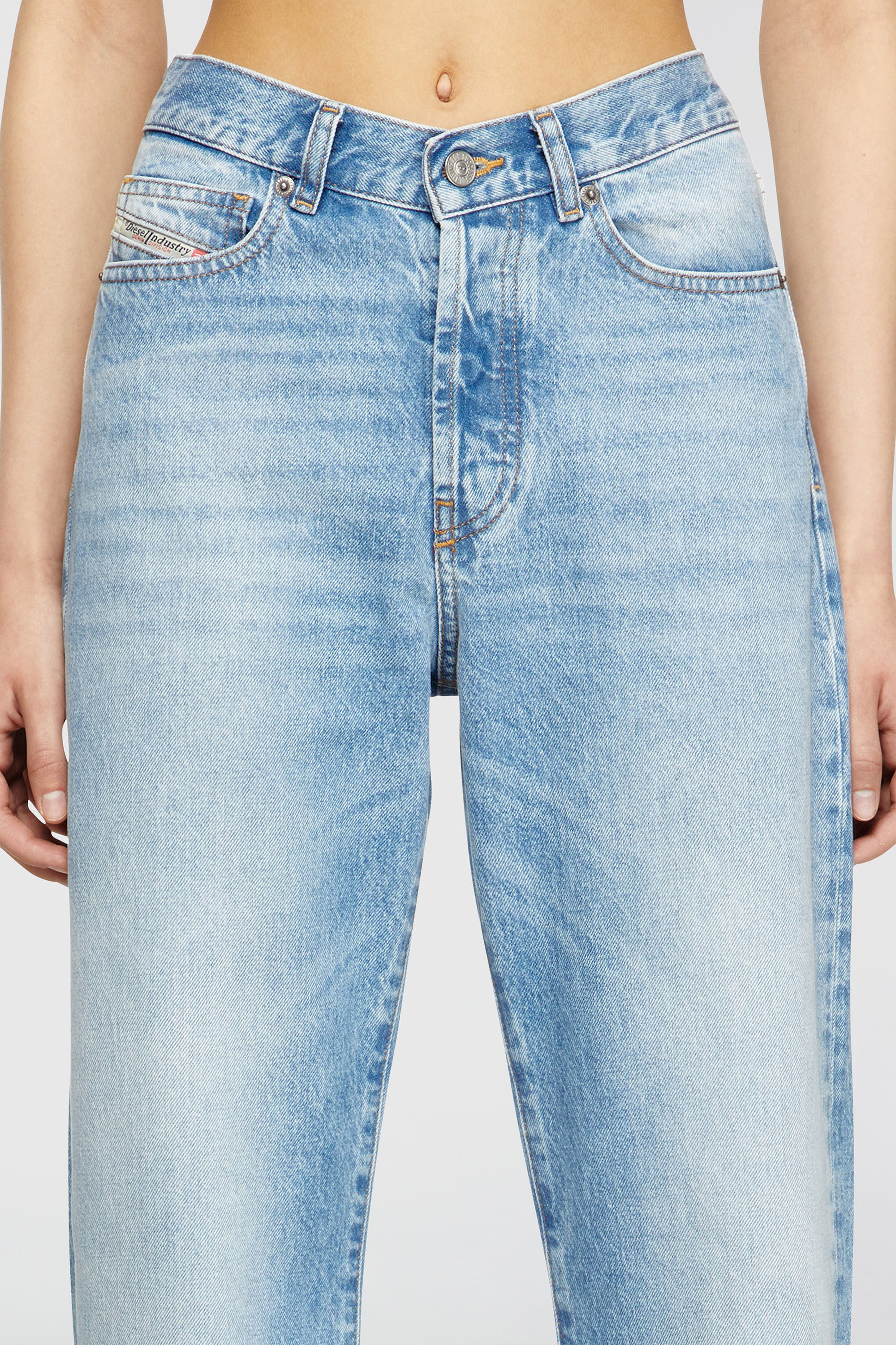 Diesel - Regular Jeans 1971 D-Sent 09I29 Donna, Blu Chiaro - Image 5