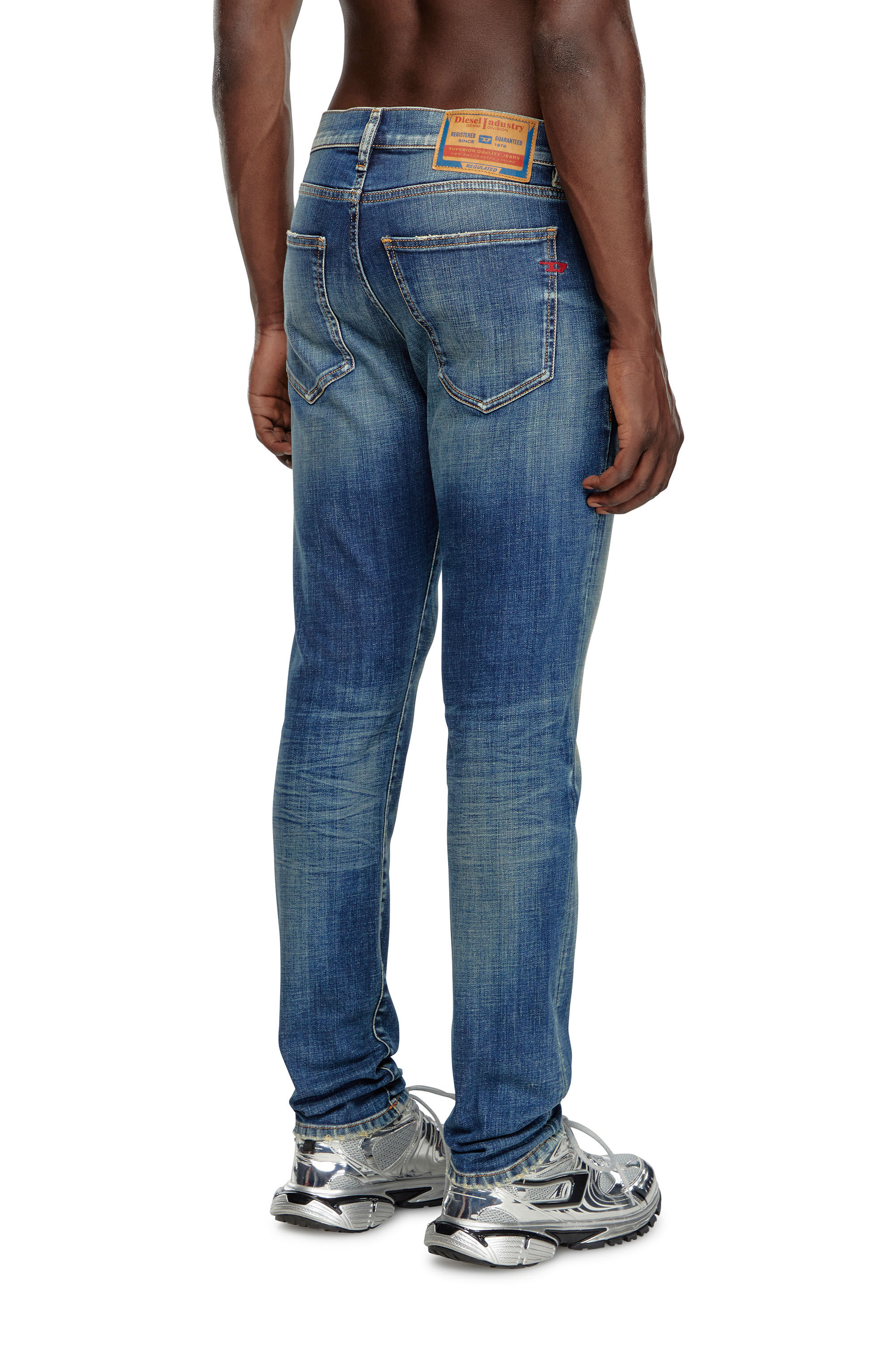 Diesel - Homme Slim Jeans 2019 D-Strukt 09J50, Bleu moyen - Image 4