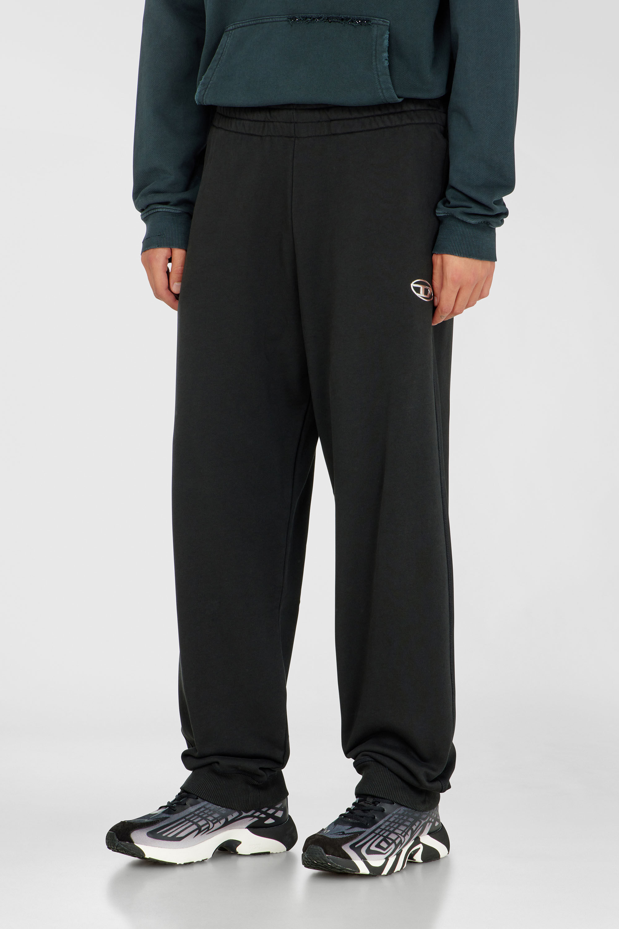 Diesel - P-MARKY-IOD, Pantaloni in cotone con Oval D metallico Uomo in Nero - 3