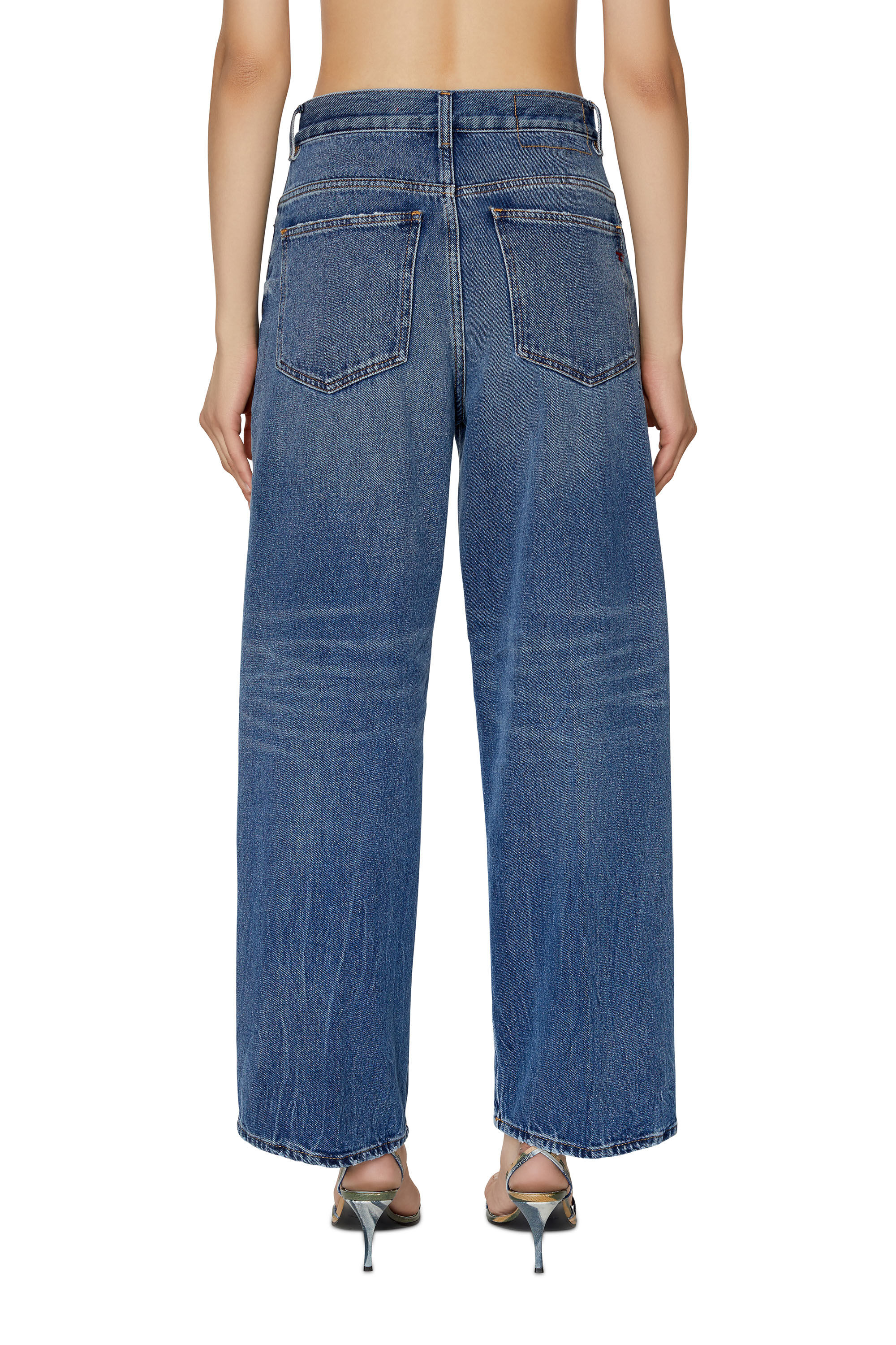 Diesel - 2000 Widee 09E03 Bootcut and Flare Jeans, Blu medio - Image 4