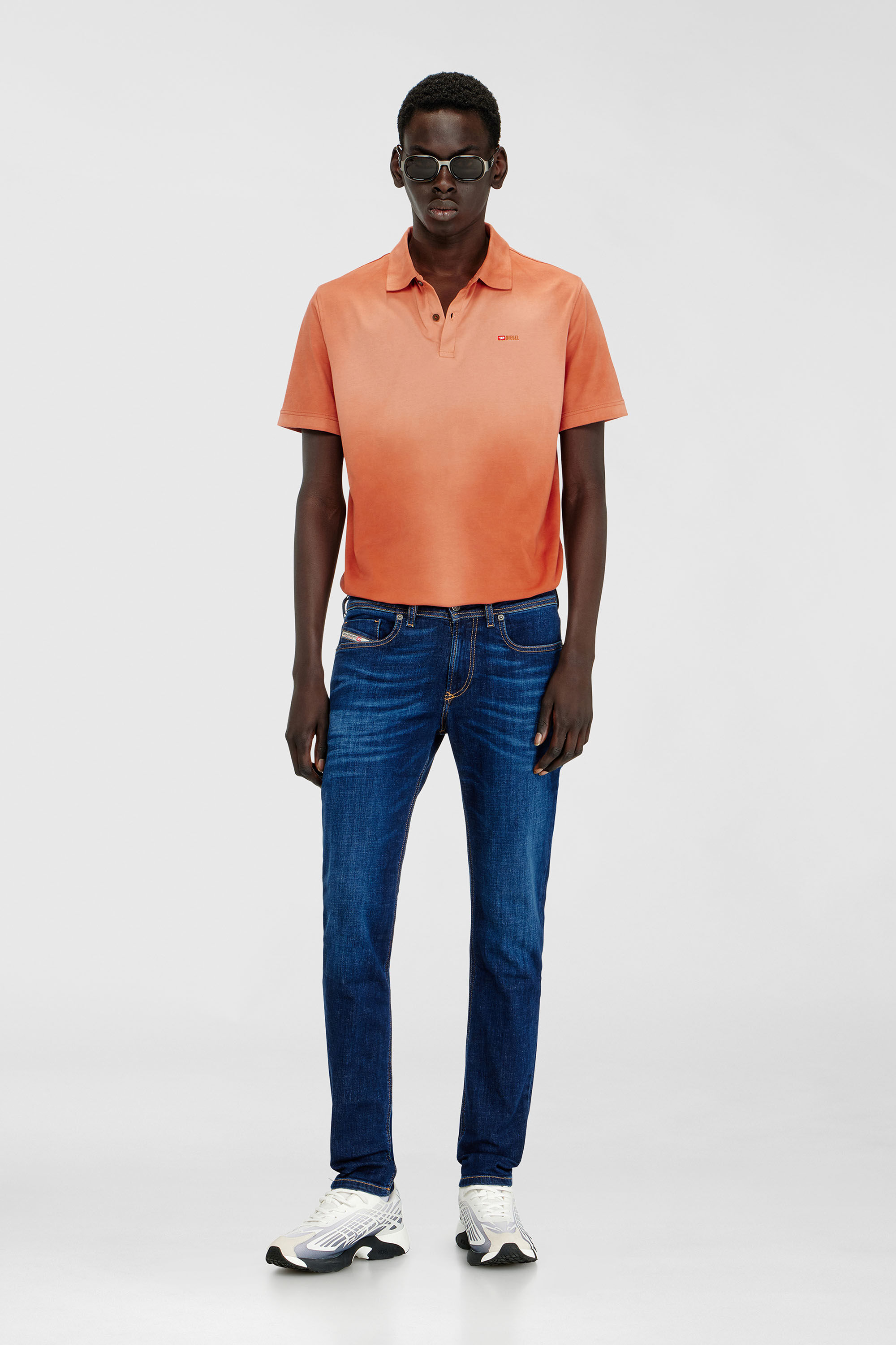 Diesel - Skinny Jeans 1979 Sleenker 09J17 Uomo, Blu Scuro - Image 2