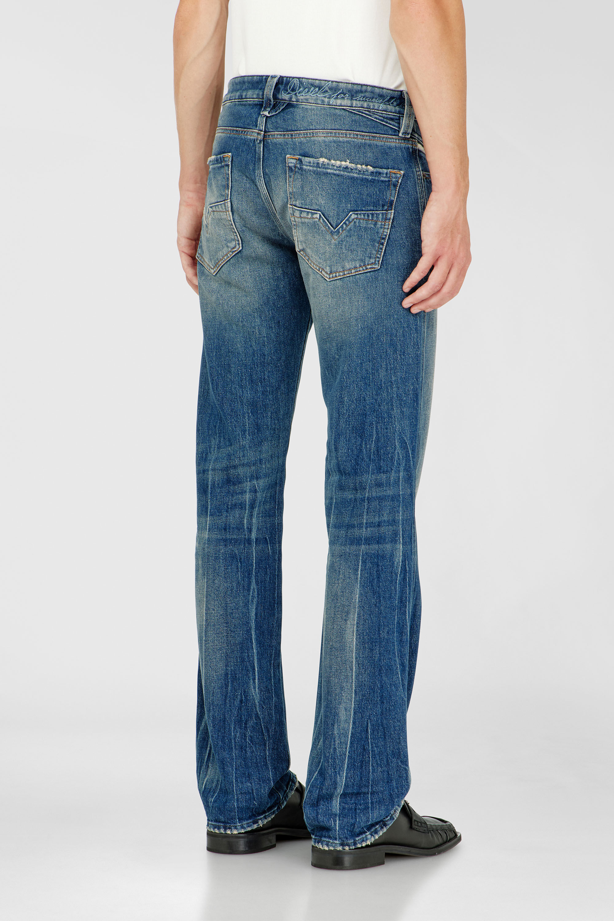 Diesel - Regular Jeans 1985 Larkee 09Q27 Homme, Bleu moyen - Image 5