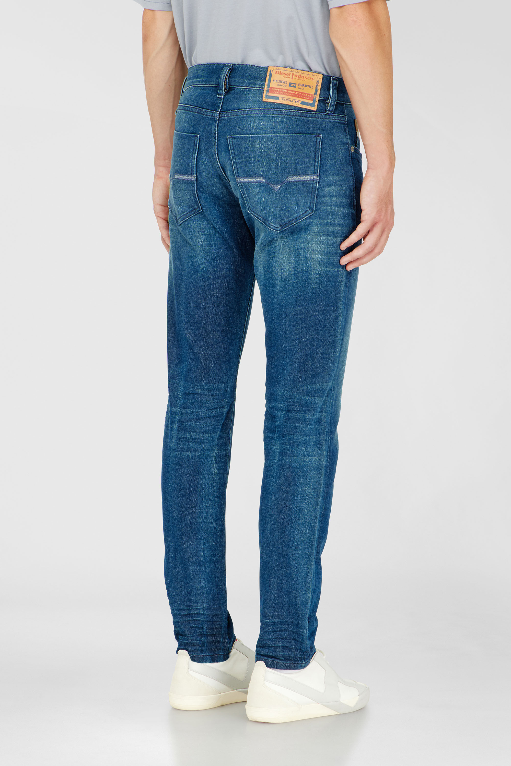 Diesel - Slim Jeans 2019 D-Strukt 0PBBZ Uomo, Blu medio - Image 5