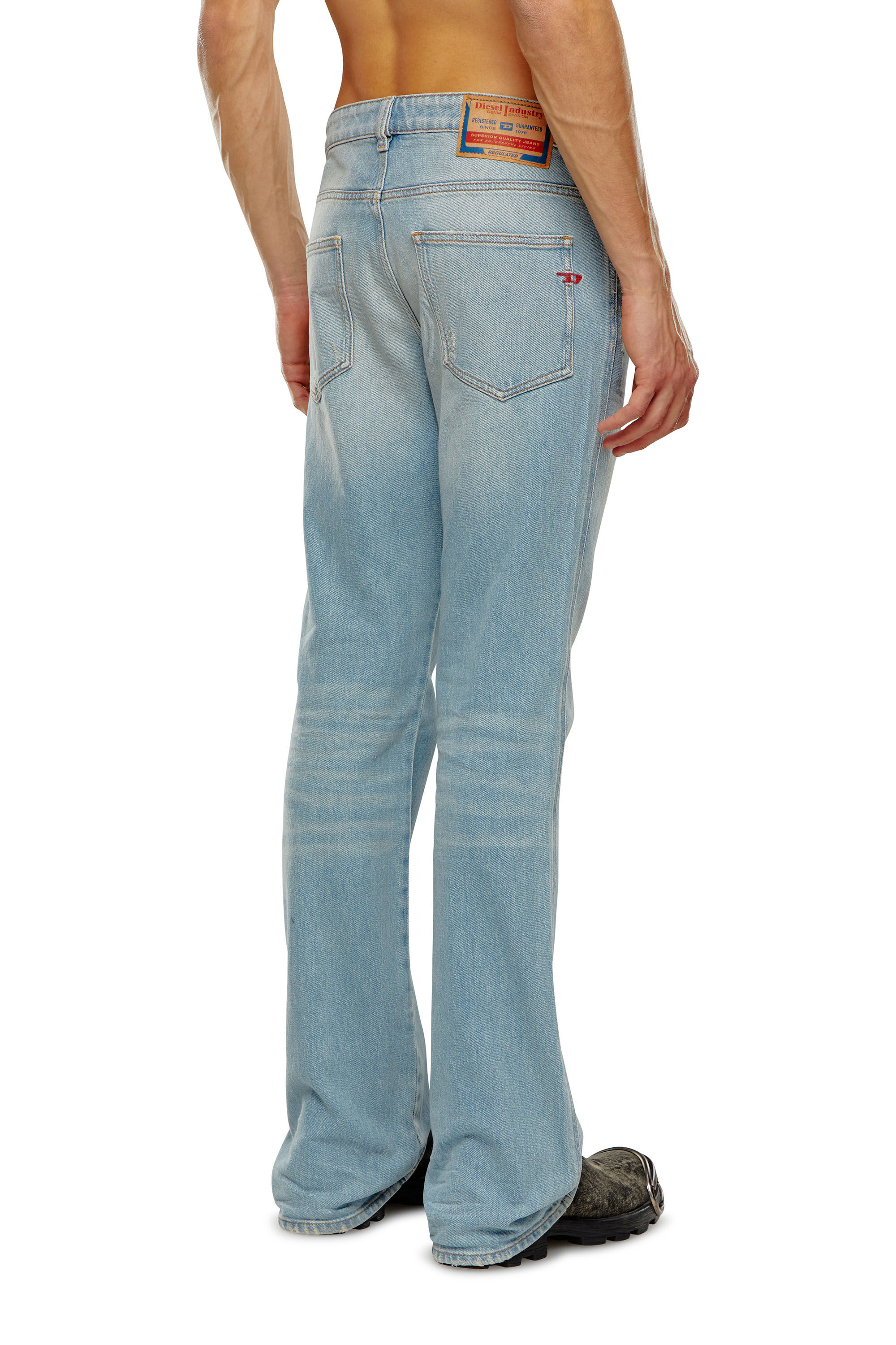 Diesel - Bootcut Jeans 1998 D-Buck 09H39, Blu Chiaro - Image 4