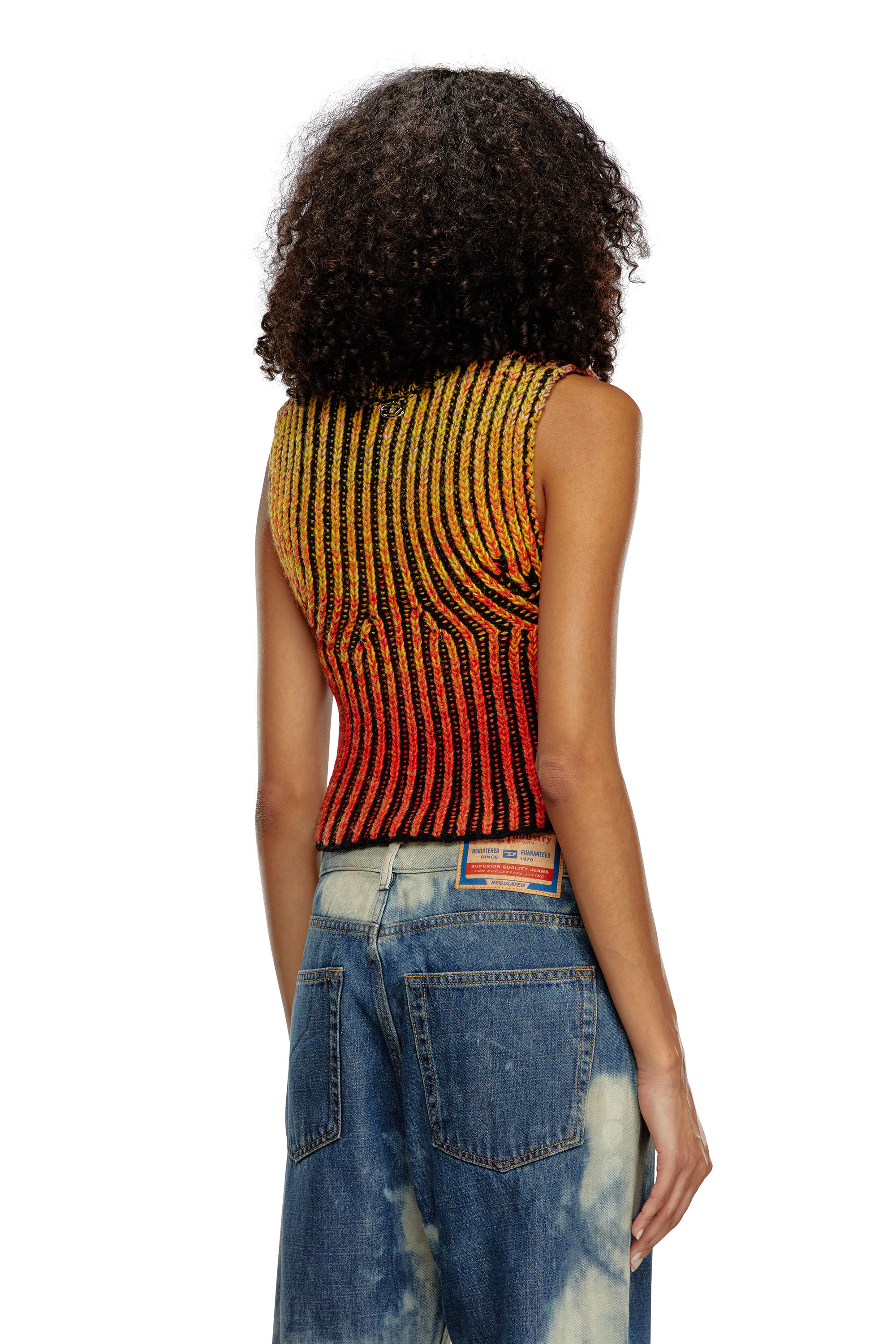Diesel - M-ORKIDEA, Top crop en maille effet dégradé Femme in Orange - 4