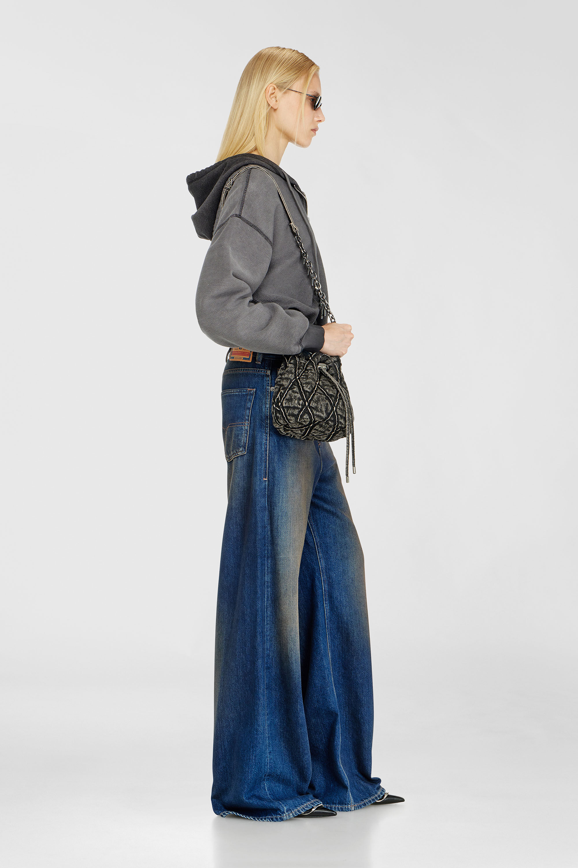 Diesel - Relaxed Jeans 1996 D-Sire 09P47 Donna, Blu Scuro - Image 2