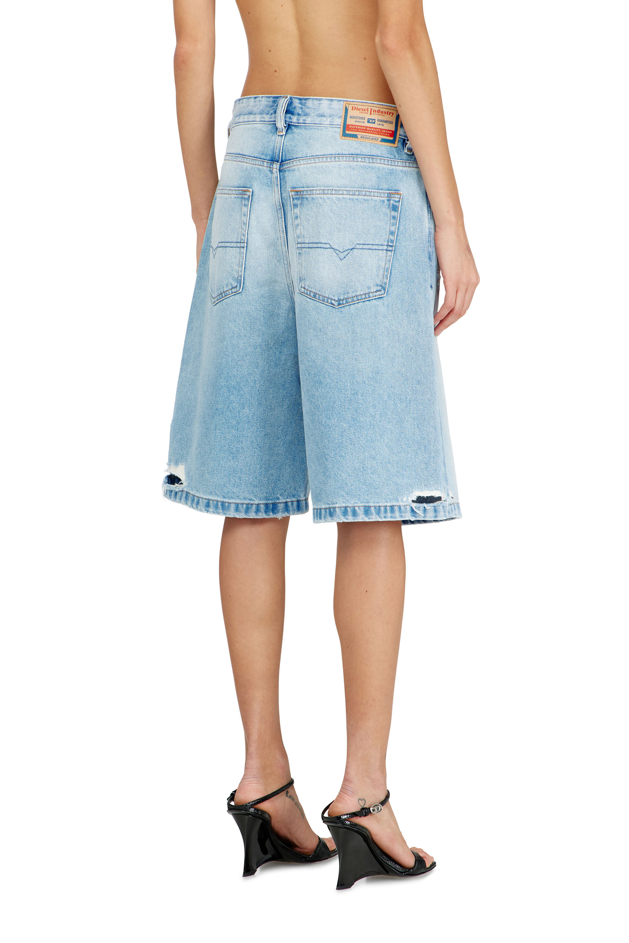 Diesel - DE-SIRE-SHORT, Damen Shorts aus Destroyed-Denim in null - 4