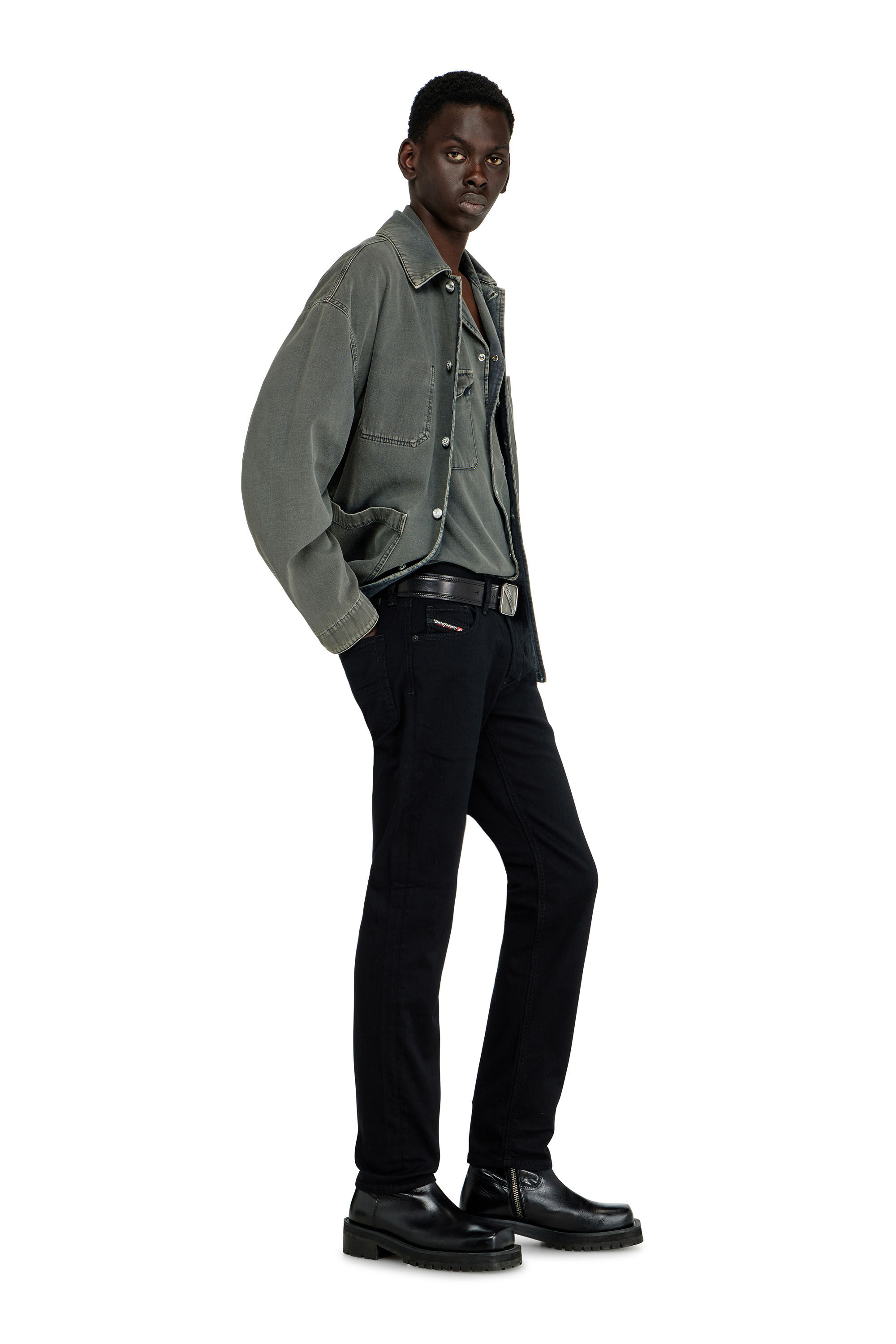 Diesel - Regular Jeans 1986 Larkee-Beex 0688H Uomo, Nero/Grigio scuro - Image 2