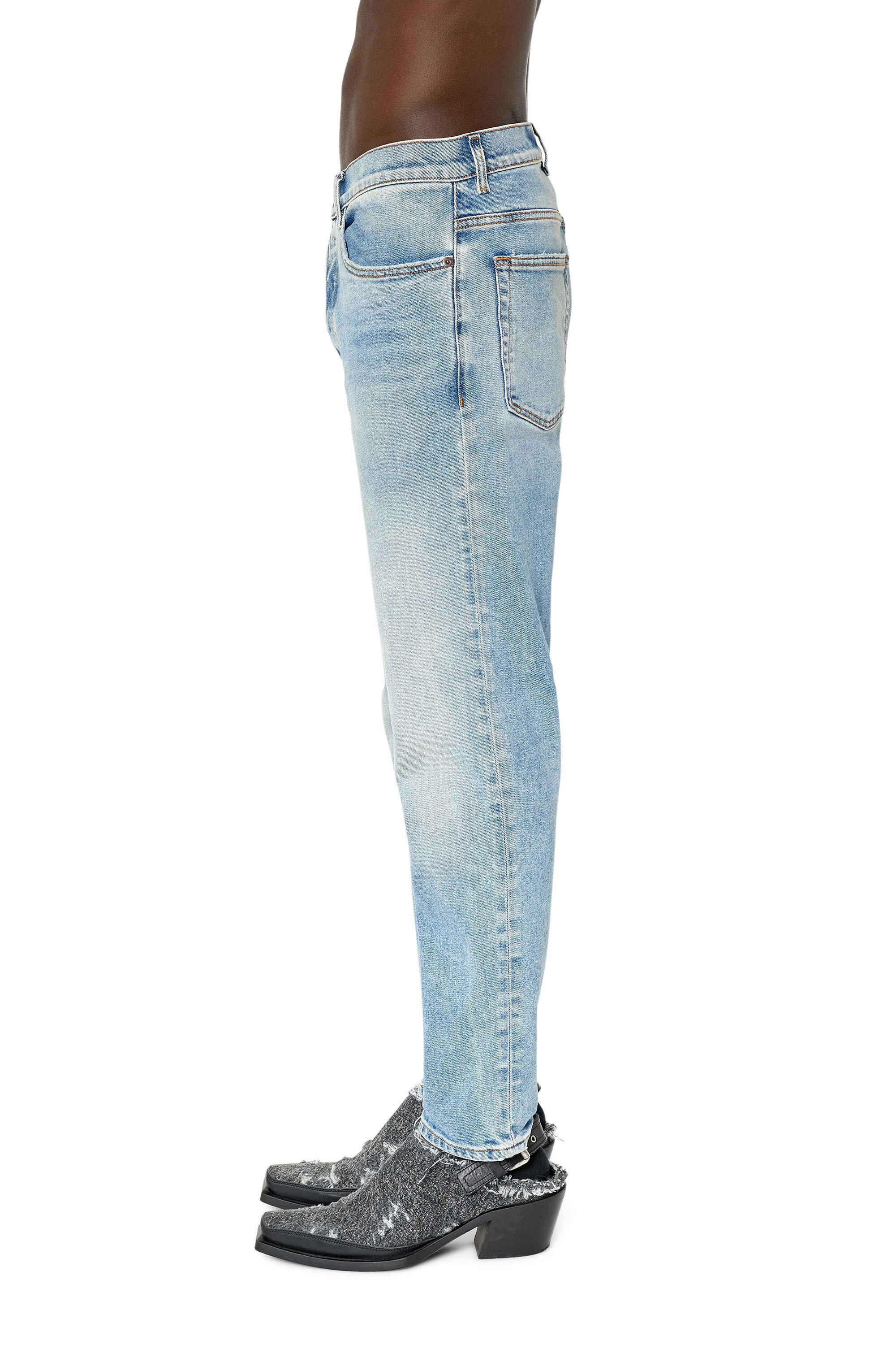 Diesel - Tapered Jeans 2005 D-Fining 09E86, Bleu Clair - Image 5