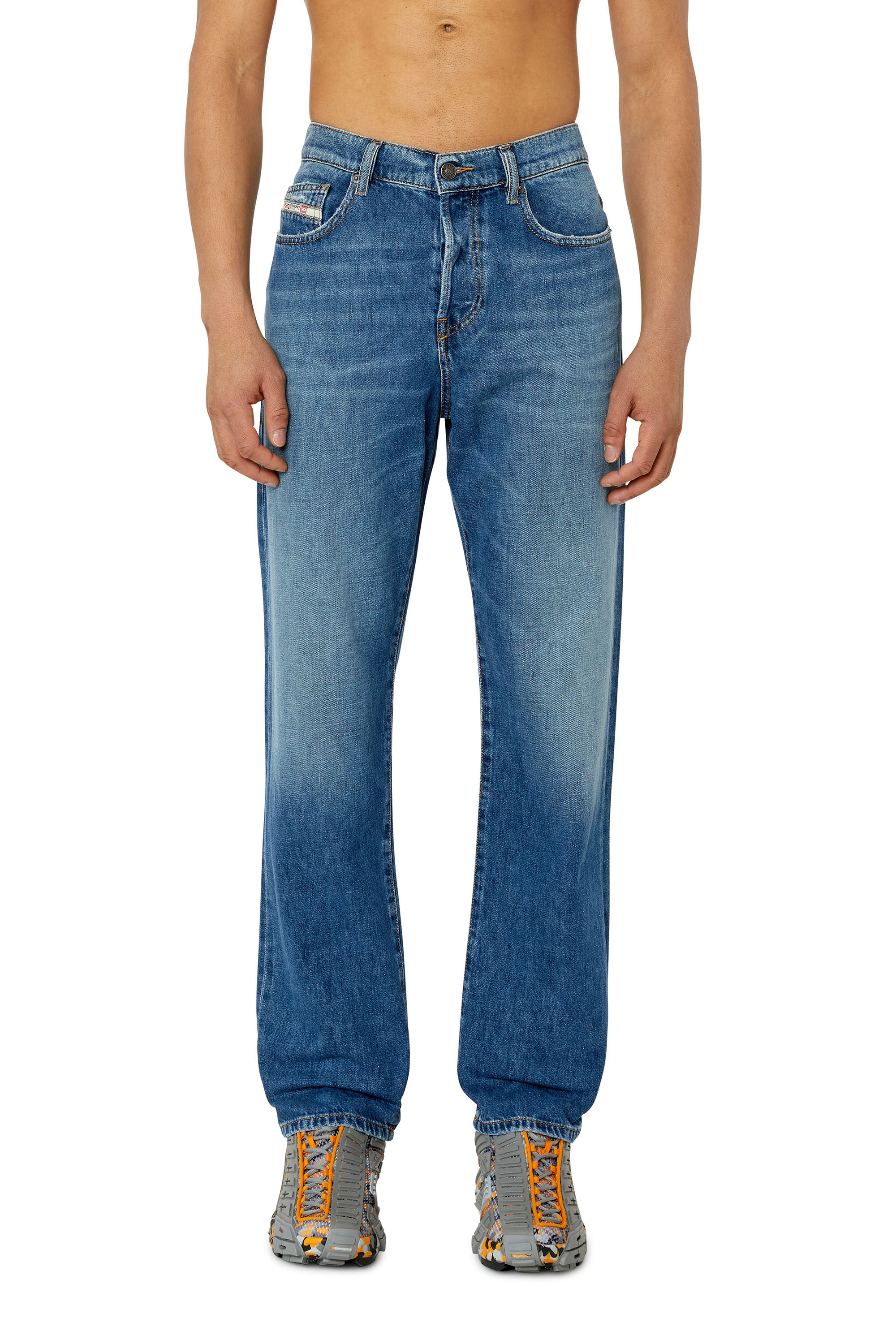 Diesel - 2020 D-Viker 09F25 Straight Jeans, Bleu moyen - Image 3