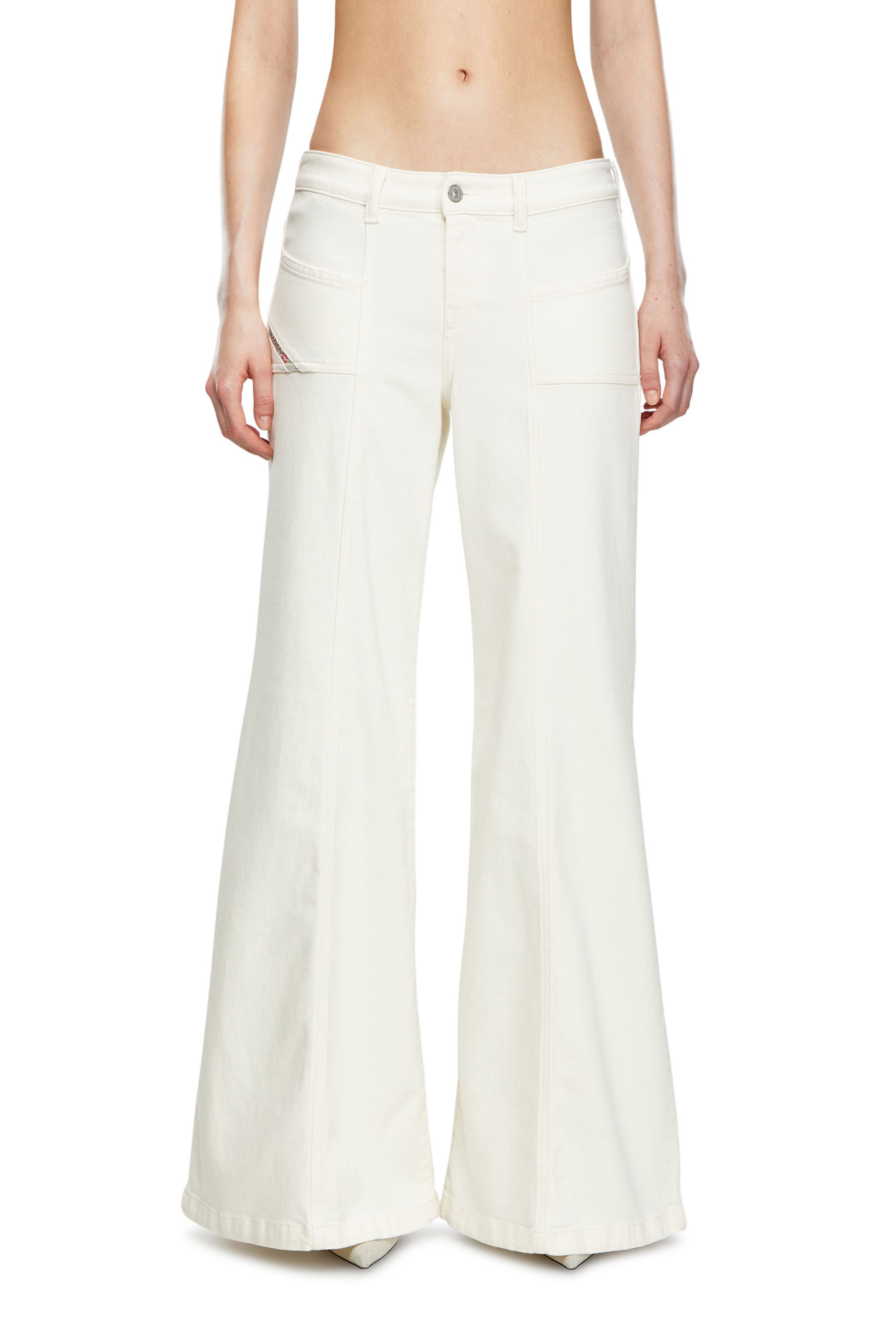 Diesel - Bootcut and Flare Jeans D-Akii 09J68, Blanc - Image 3