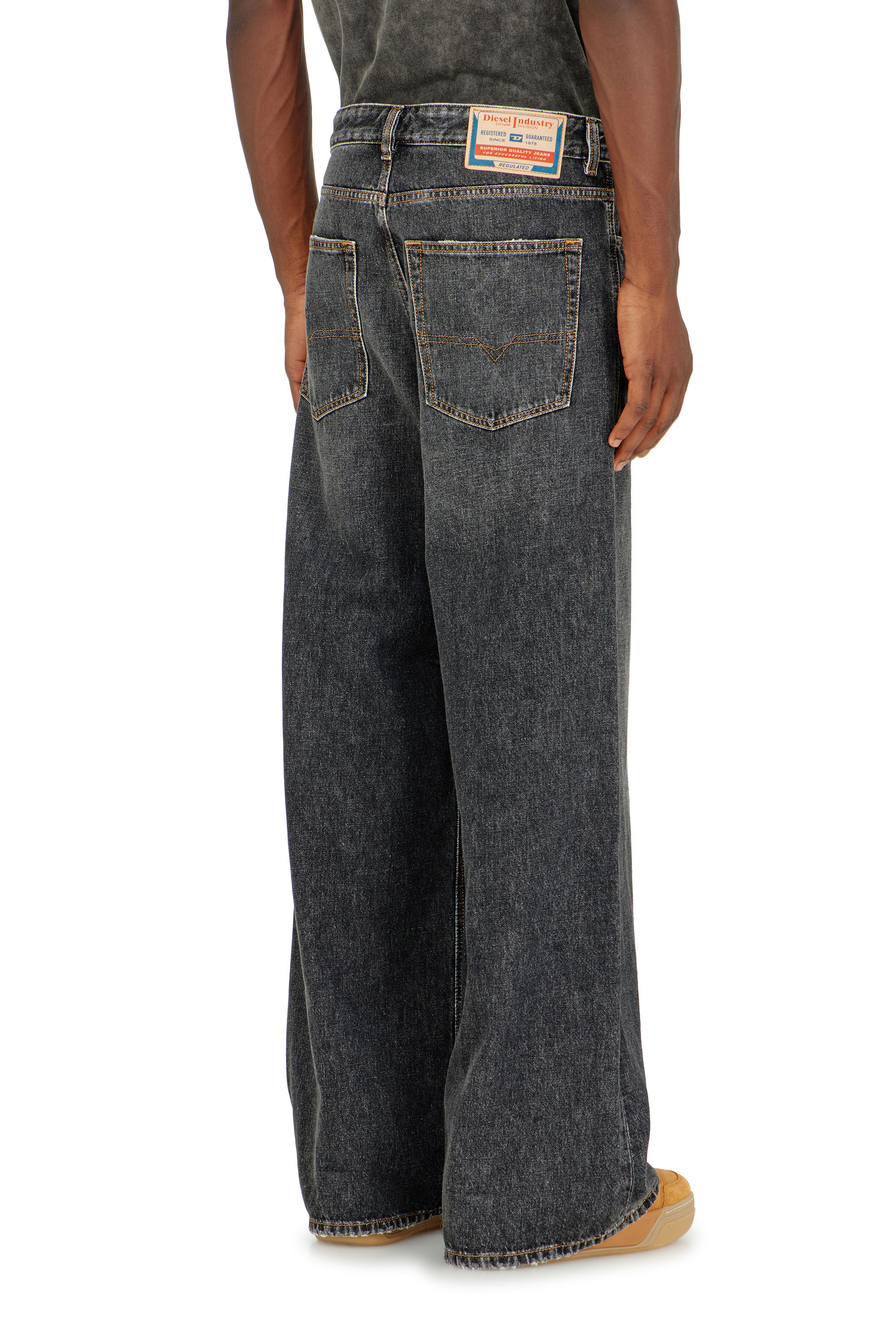 Diesel - Herren Relaxed Jeans D-Rise 007DN, Schwarz/Dunkelgrau - 5
