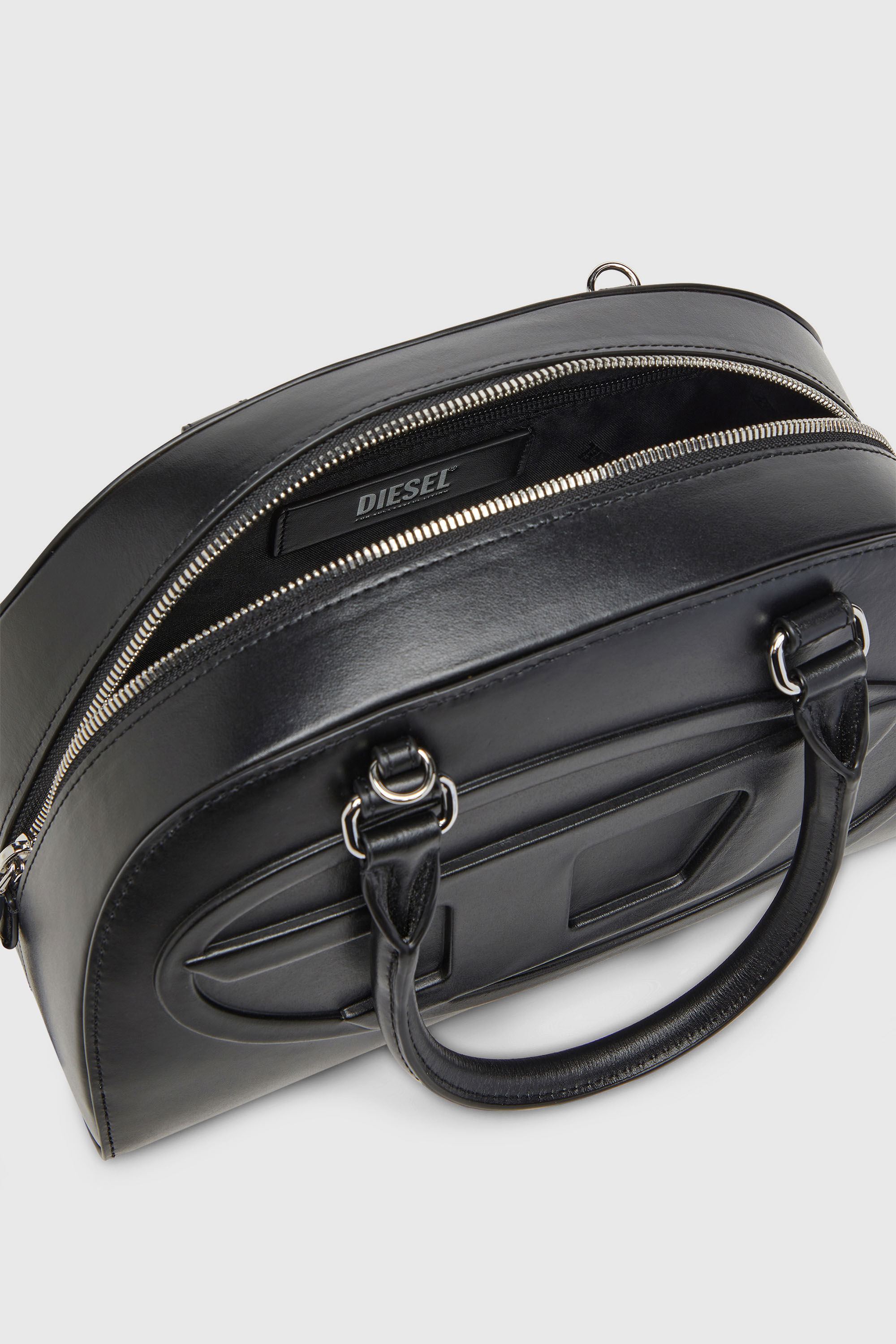 Diesel - 1DR DOME TOP HANDLE, 1DR Dome-Sac bowling en cuir Femme in Noir - 4