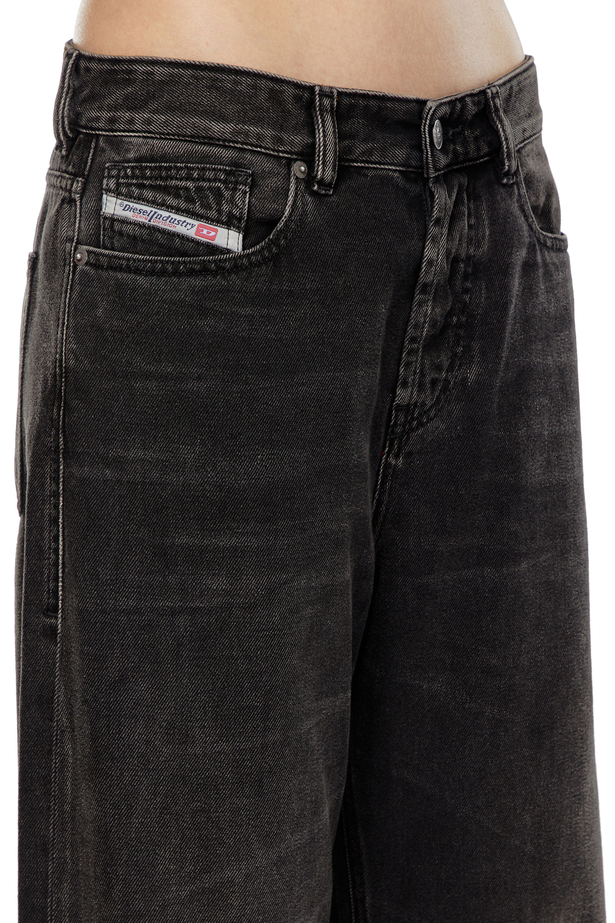 Diesel - Relaxed Jeans 1996 D-Sire 09J96 Donna, Nero/Grigio scuro - Image 5