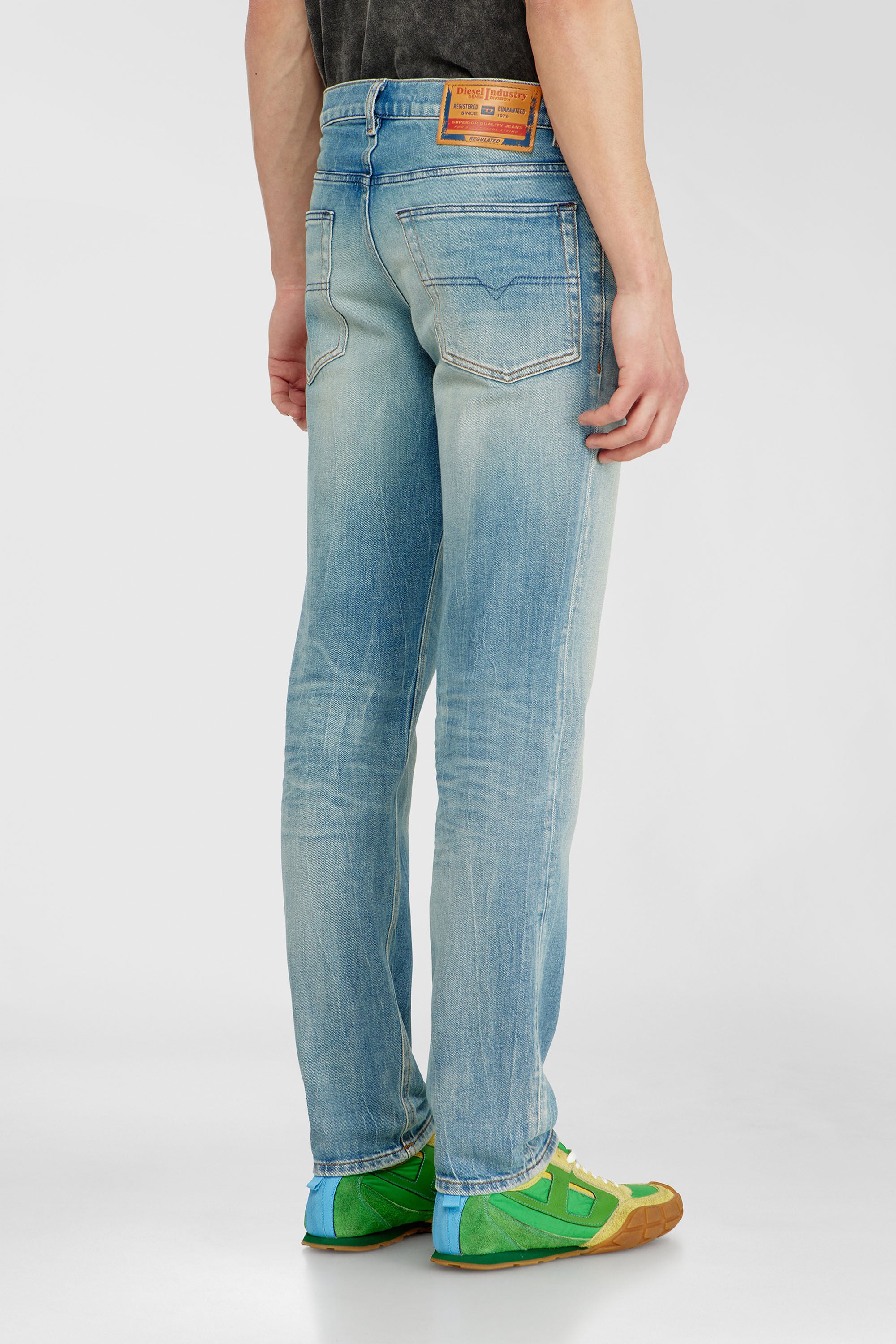 Diesel - Herren Regular Jeans 2023 D-Finitive 09P33, Hellblau - 5