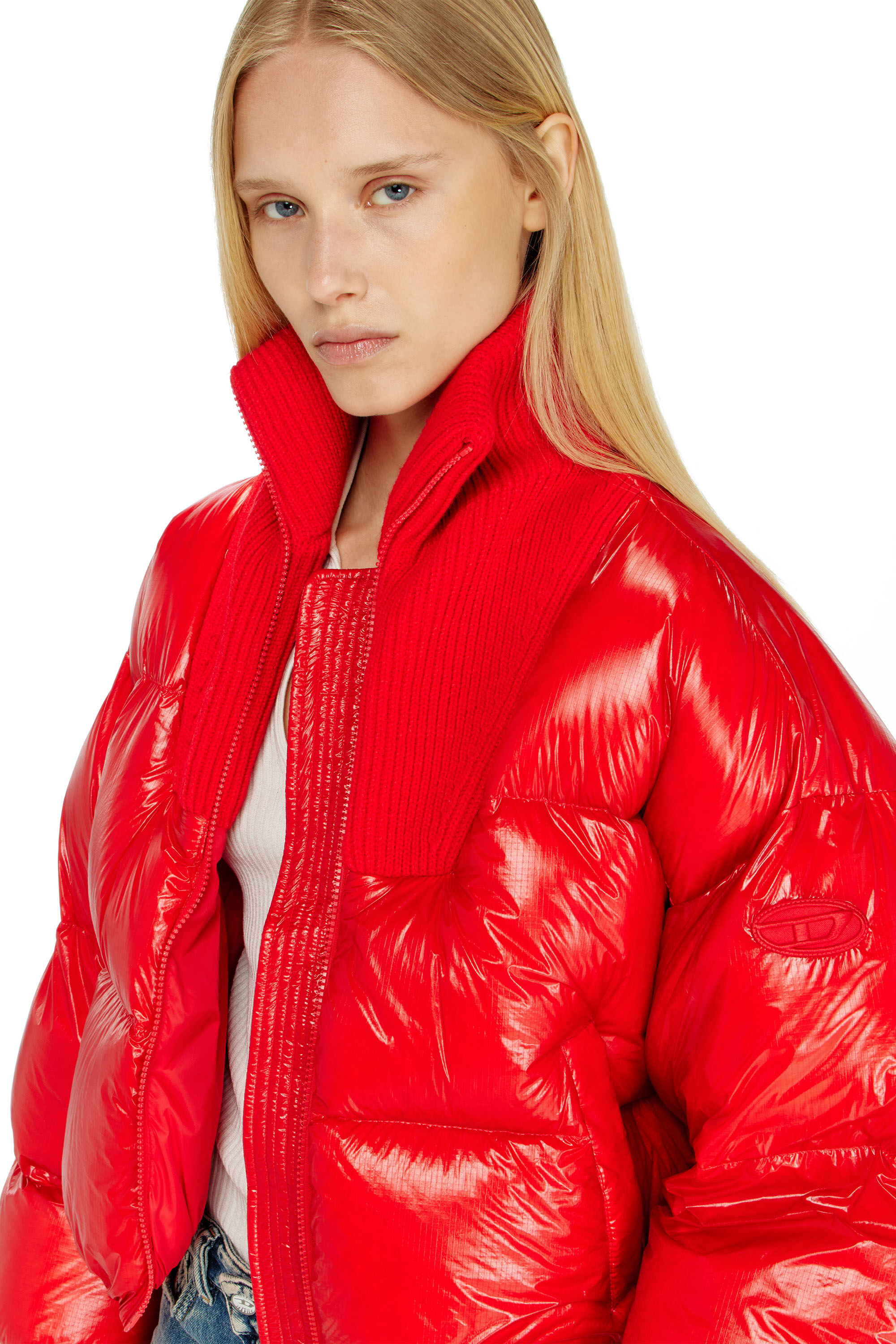 Diesel - W-ARRIOR, Piumino down in ripstop con collo a maglia Donna in Rosso - 5