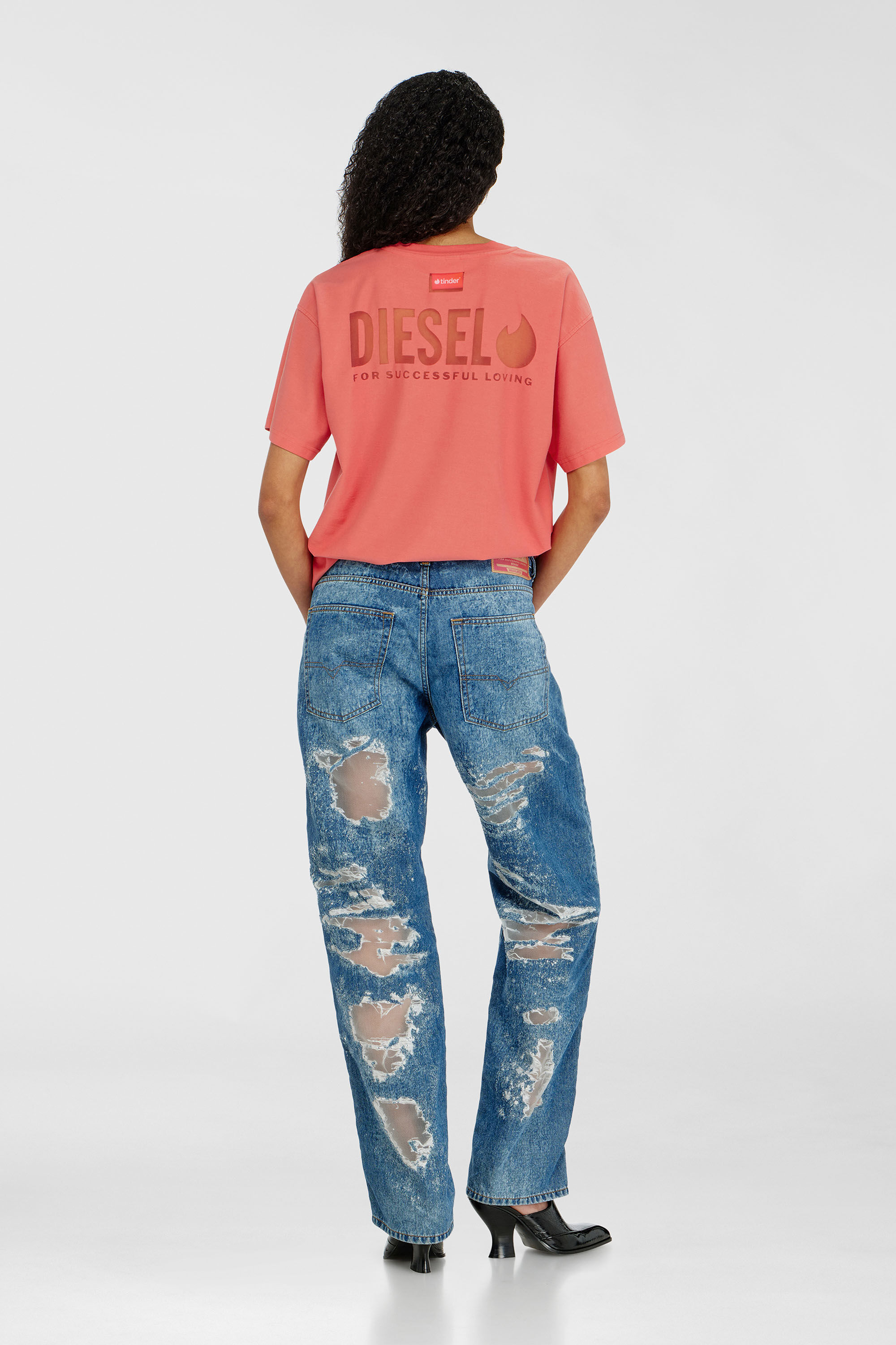 Diesel - PR-T-NORM-CHITIND-R, Unisex T-Shirt mit transparentem Logo auf der R&uuml;ckseite in Korallrosa - 6