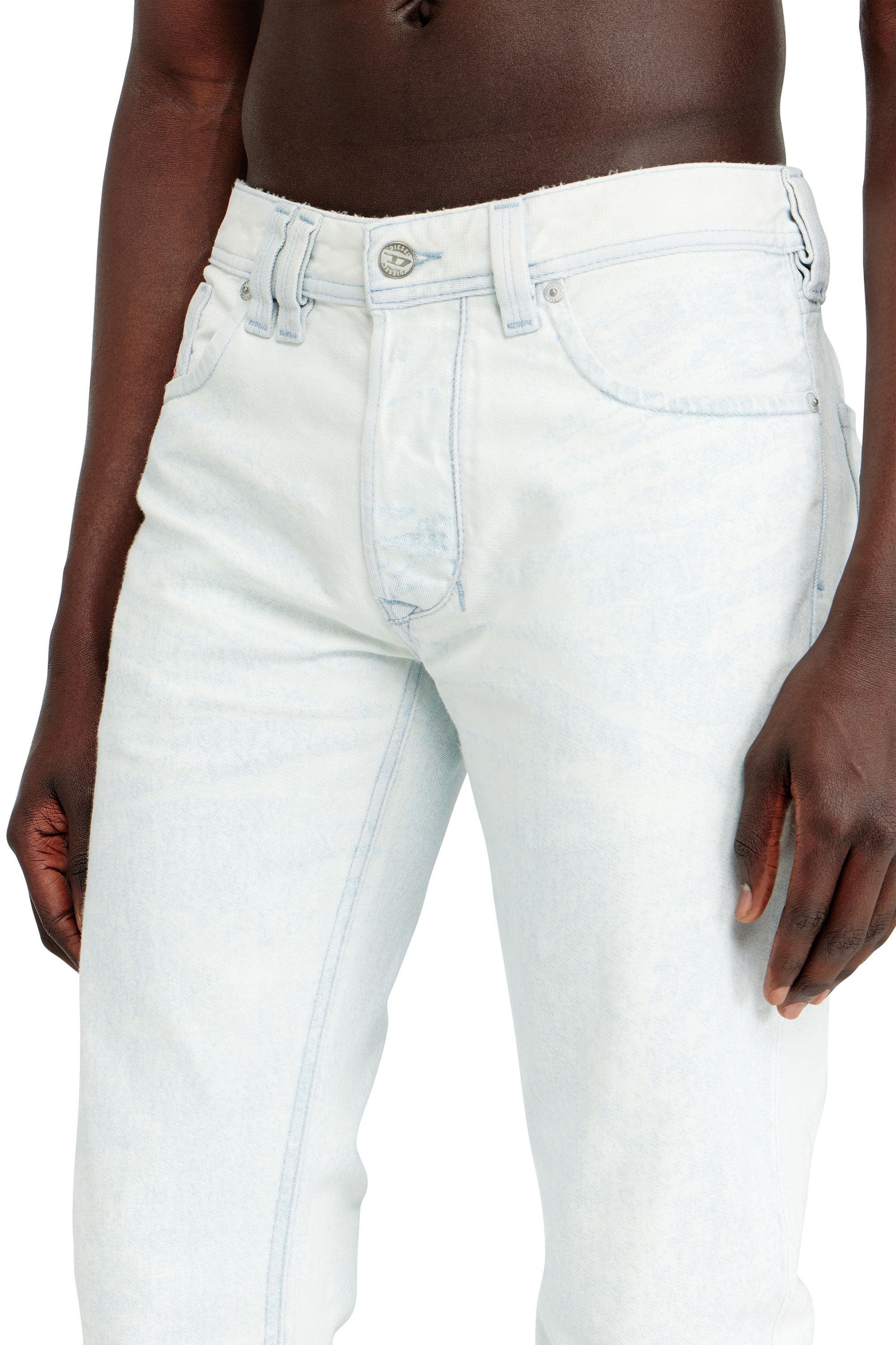 Diesel - Regular Jeans 1985 Larkee 09Q16 Homme, Bleu Clair - Image 5