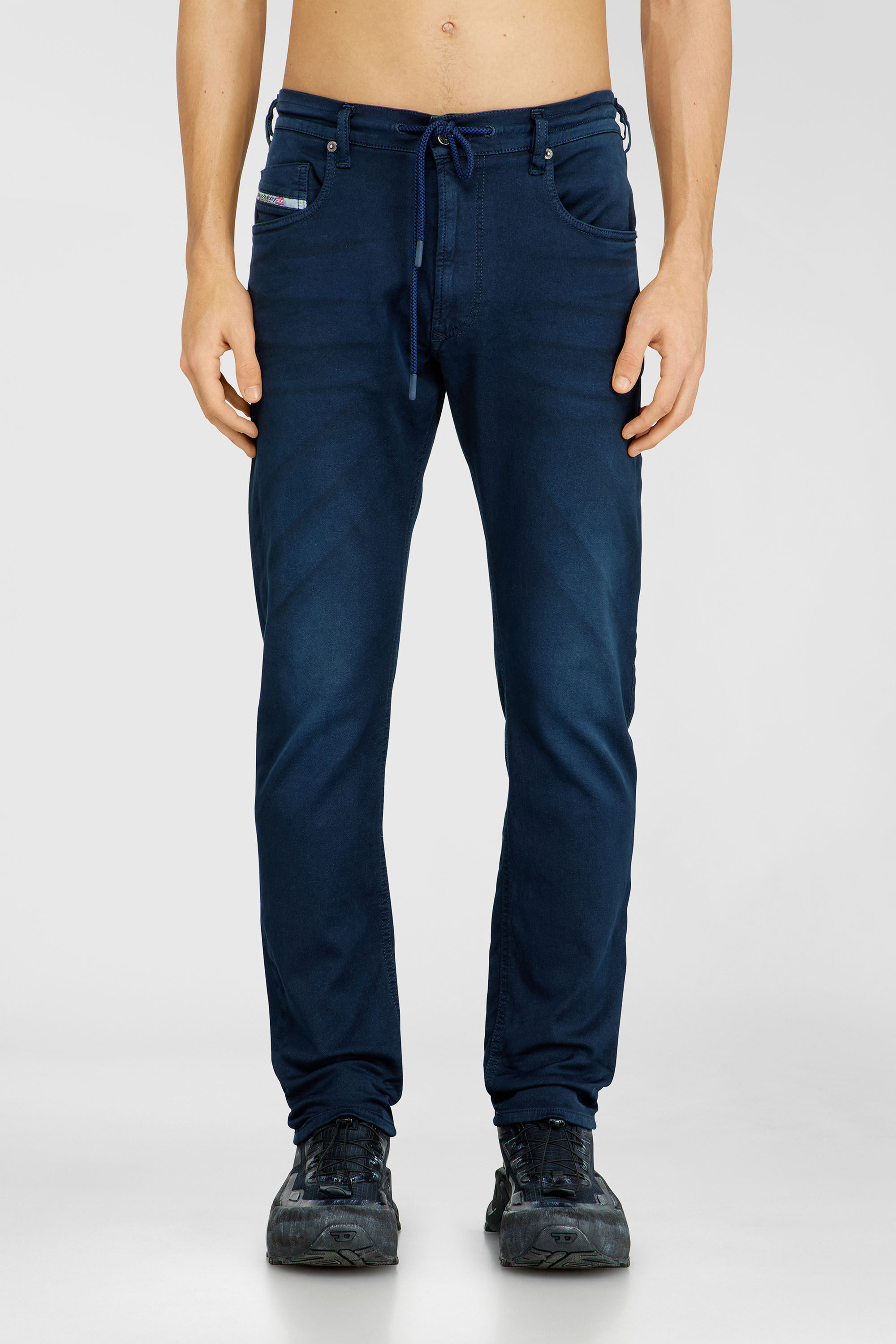 Diesel - Regular 2032 D-Krooley Joggjeans&reg; 0670M Uomo, Blu - Image 2