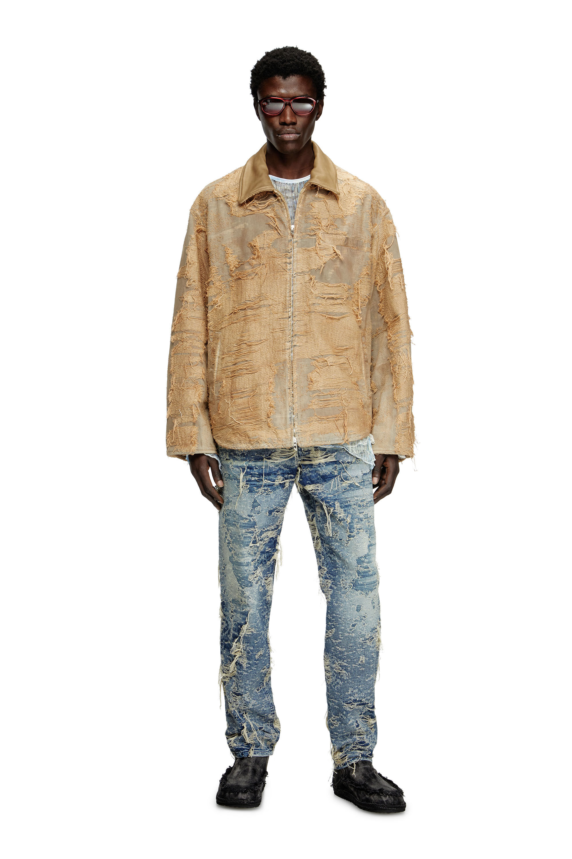 Diesel - D-IVAR-FSG, Herren Jacke aus überfärbtem Denim mit fließenden Fäden in Hellbraun - 1