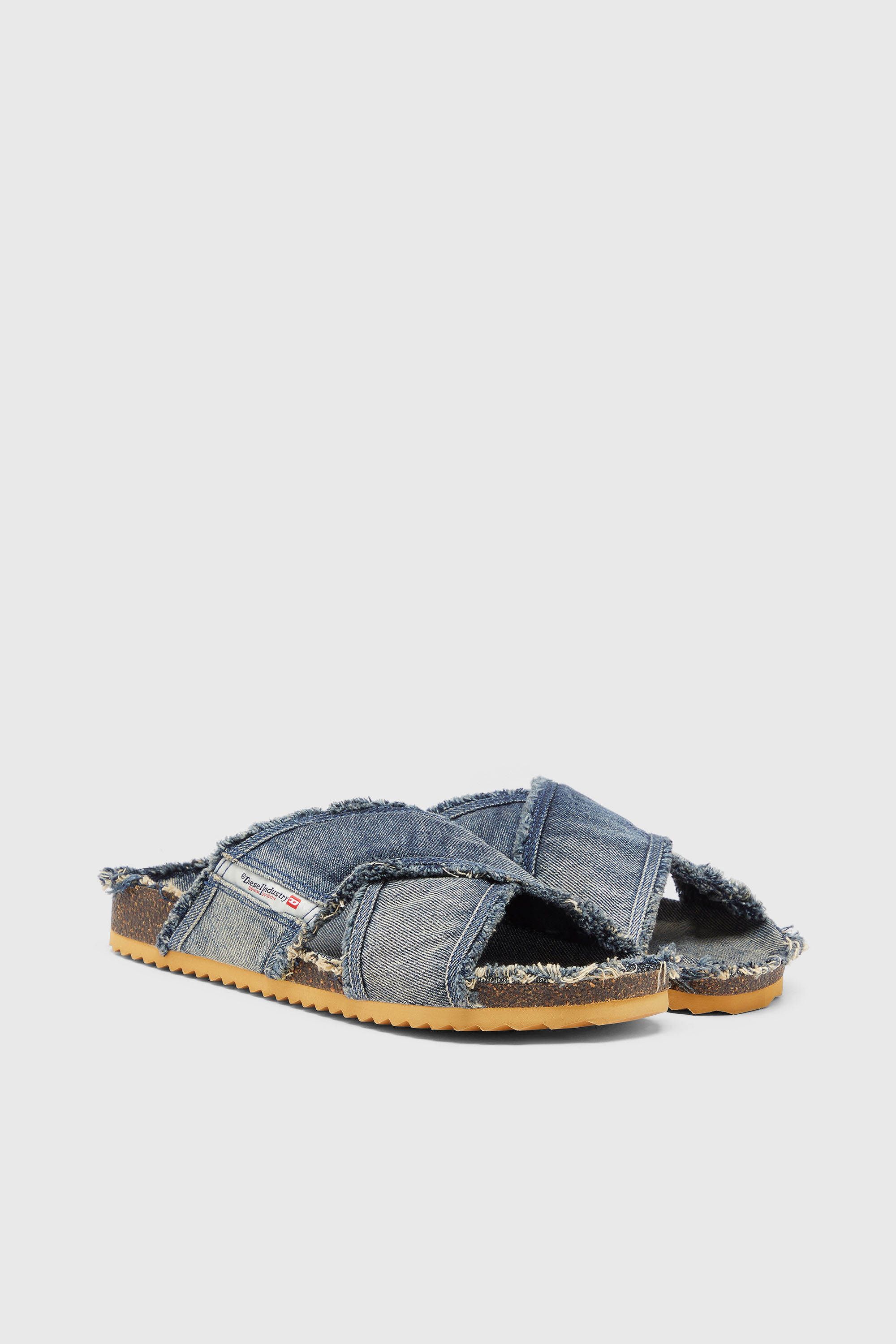 Diesel - D-WOODSTOCK CROSS, D-Woodstock-Crossover mules en denim effiloch&eacute; Homme in Bleu - 2