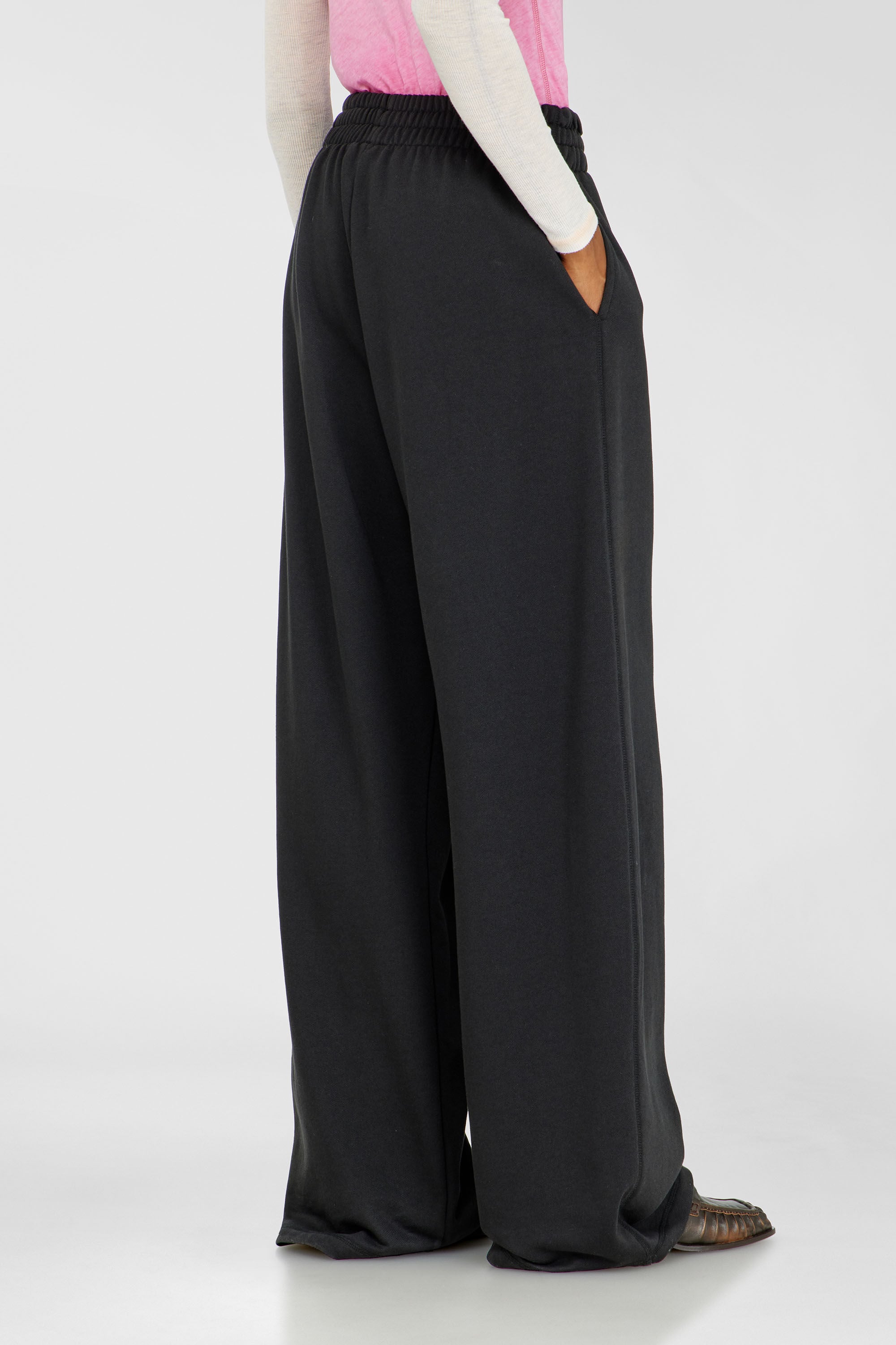 Diesel - P-ZENIA-OD, Pantalon de surv&ecirc;tement ample avec taille &eacute;lastique Femme in Noir - 4