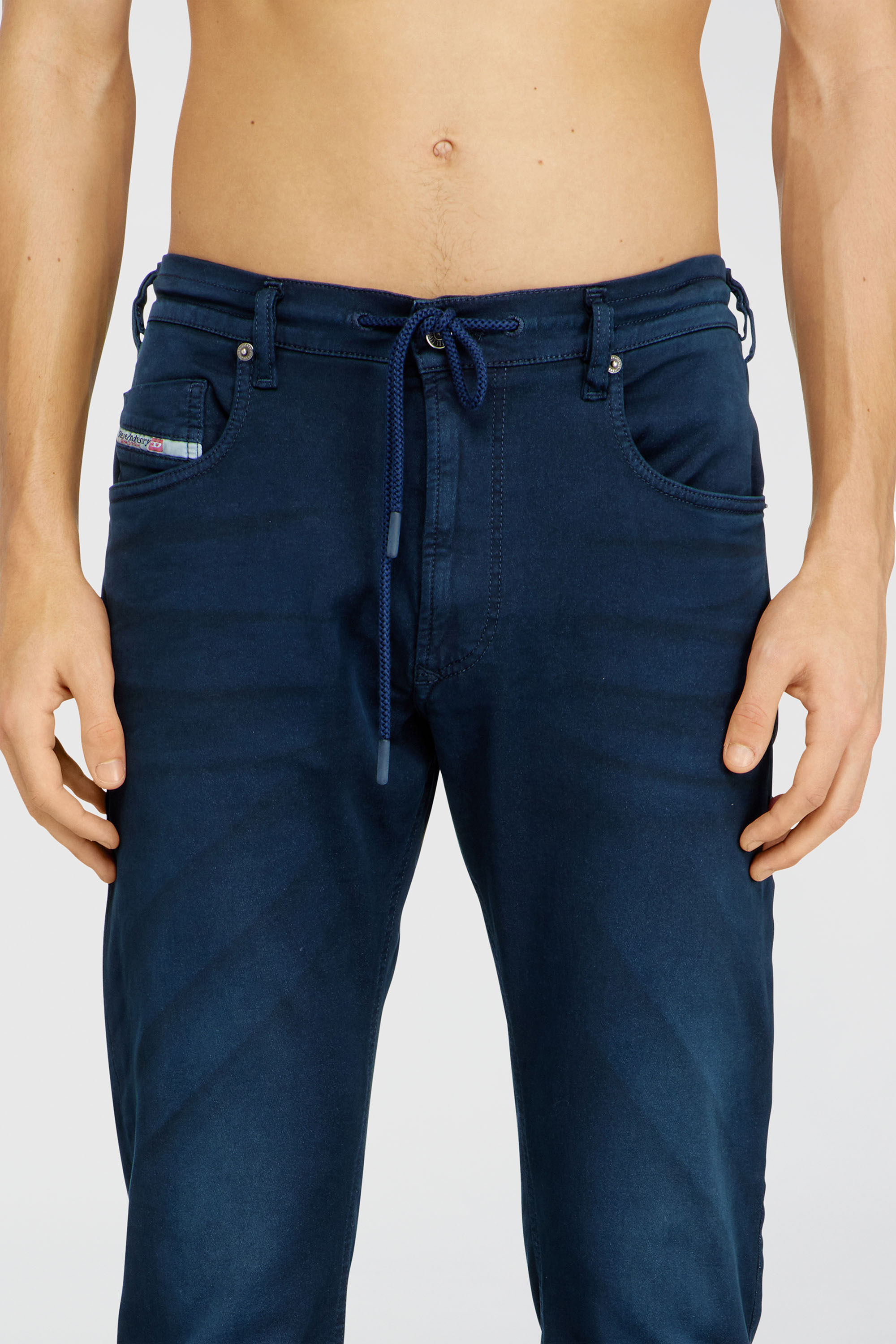 Diesel - Regular 2032 D-Krooley Joggjeans&reg; 0670M Uomo, Blu - Image 5