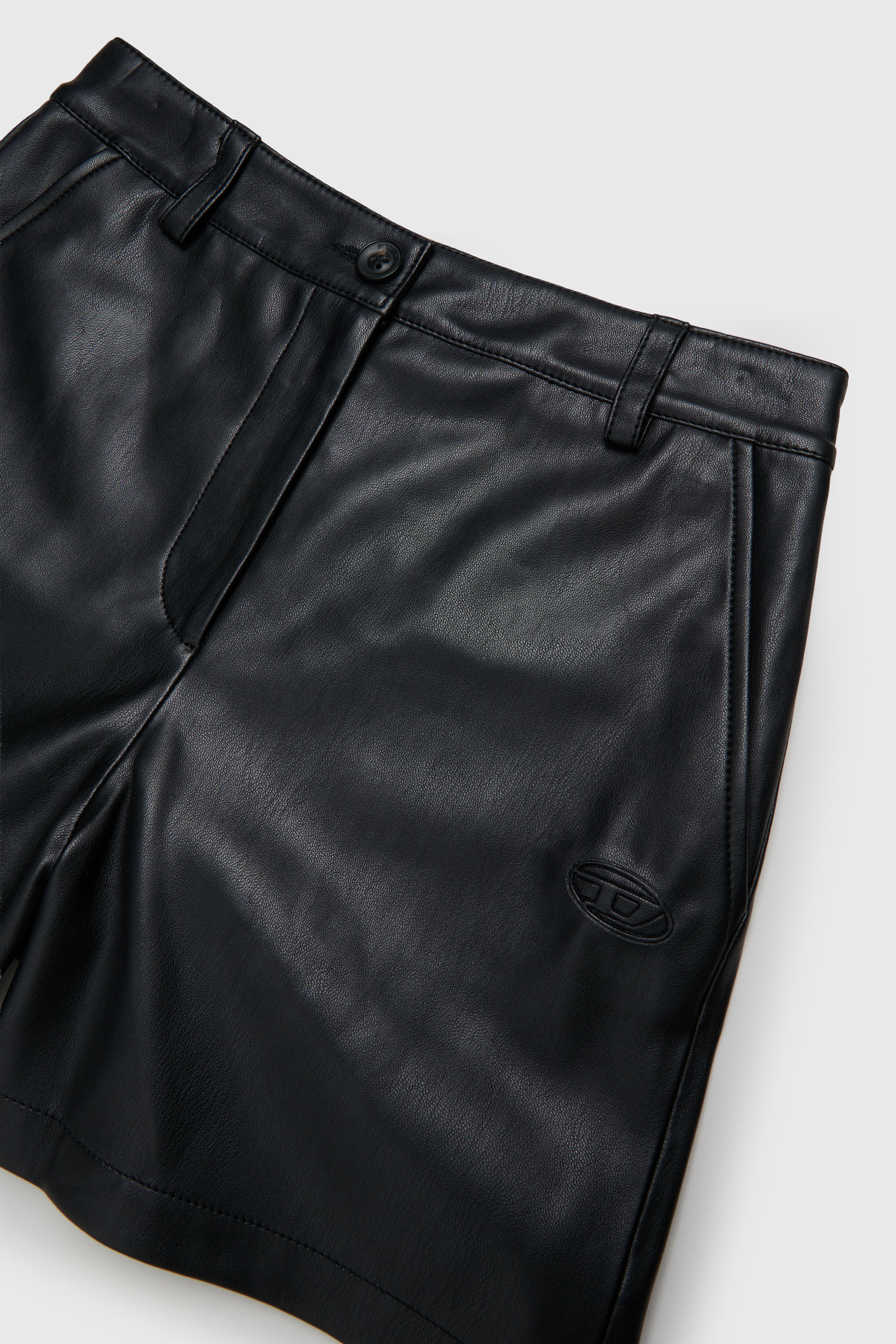 Diesel - PJENNY, Short en tissu enduit Femme in Noir - 3