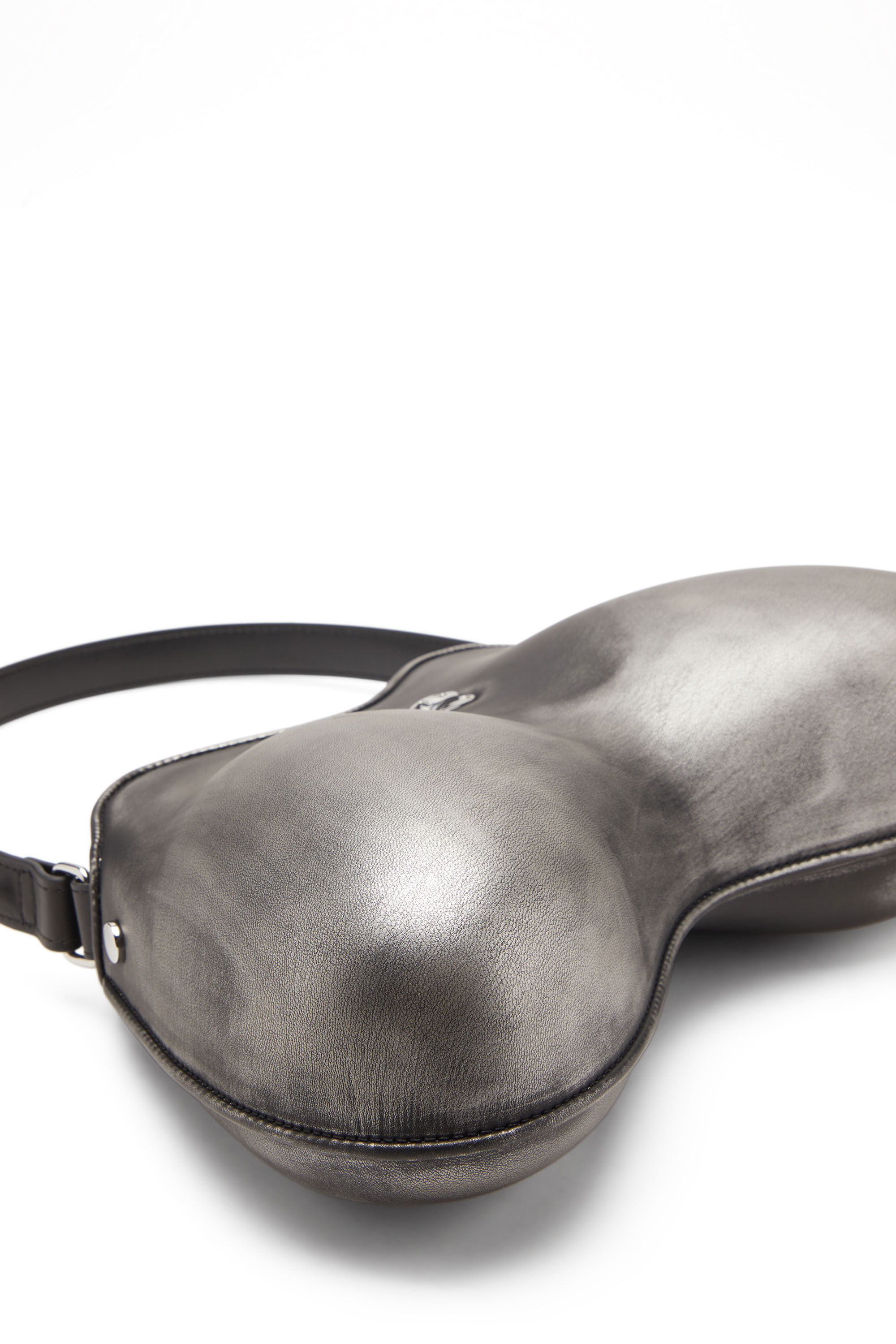 Diesel - DOUBLE-D SHOULDER, Double-D-Sac épaule rigide en PU brossé Femme in Noir - 2