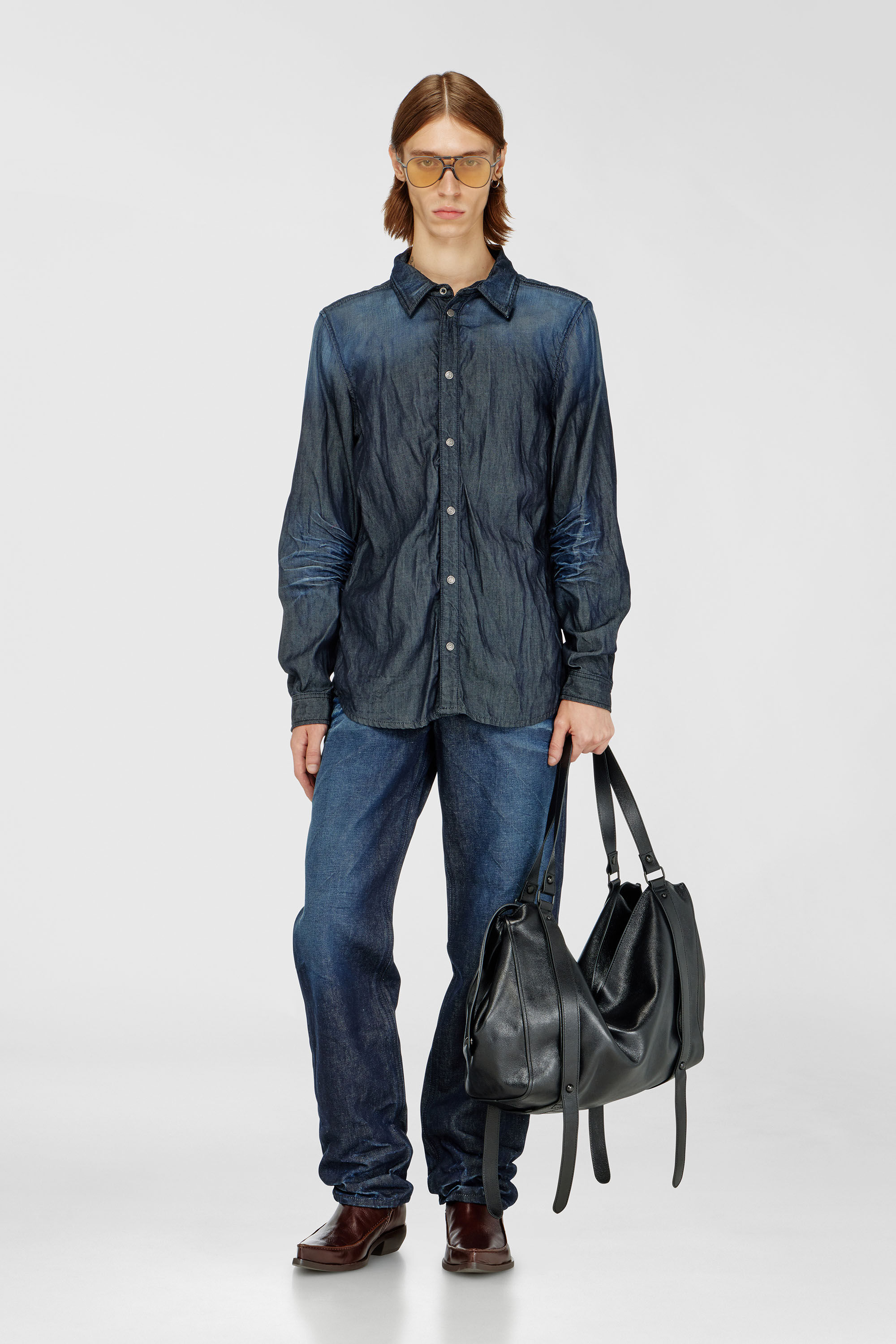 Diesel - D-SYNAR-FSJ1, Chemise en denim froiss&eacute; Homme in Bleu - 1