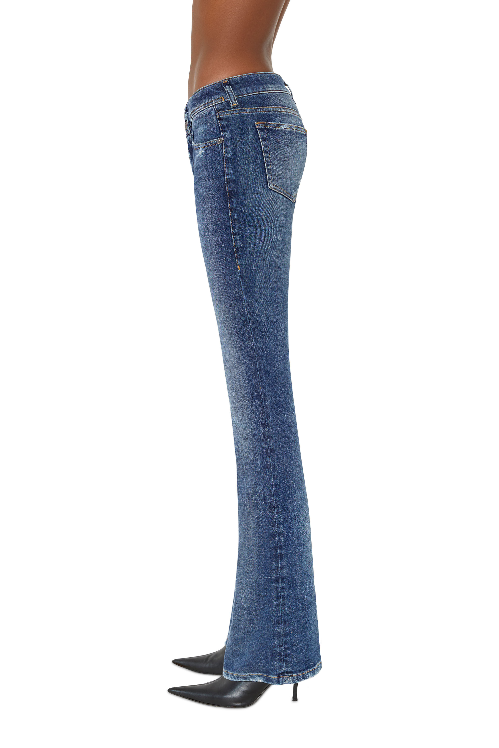 Diesel - 1969 D-EBBEY 09E45 Bootcut and Flare Jeans, Blu medio - Image 5