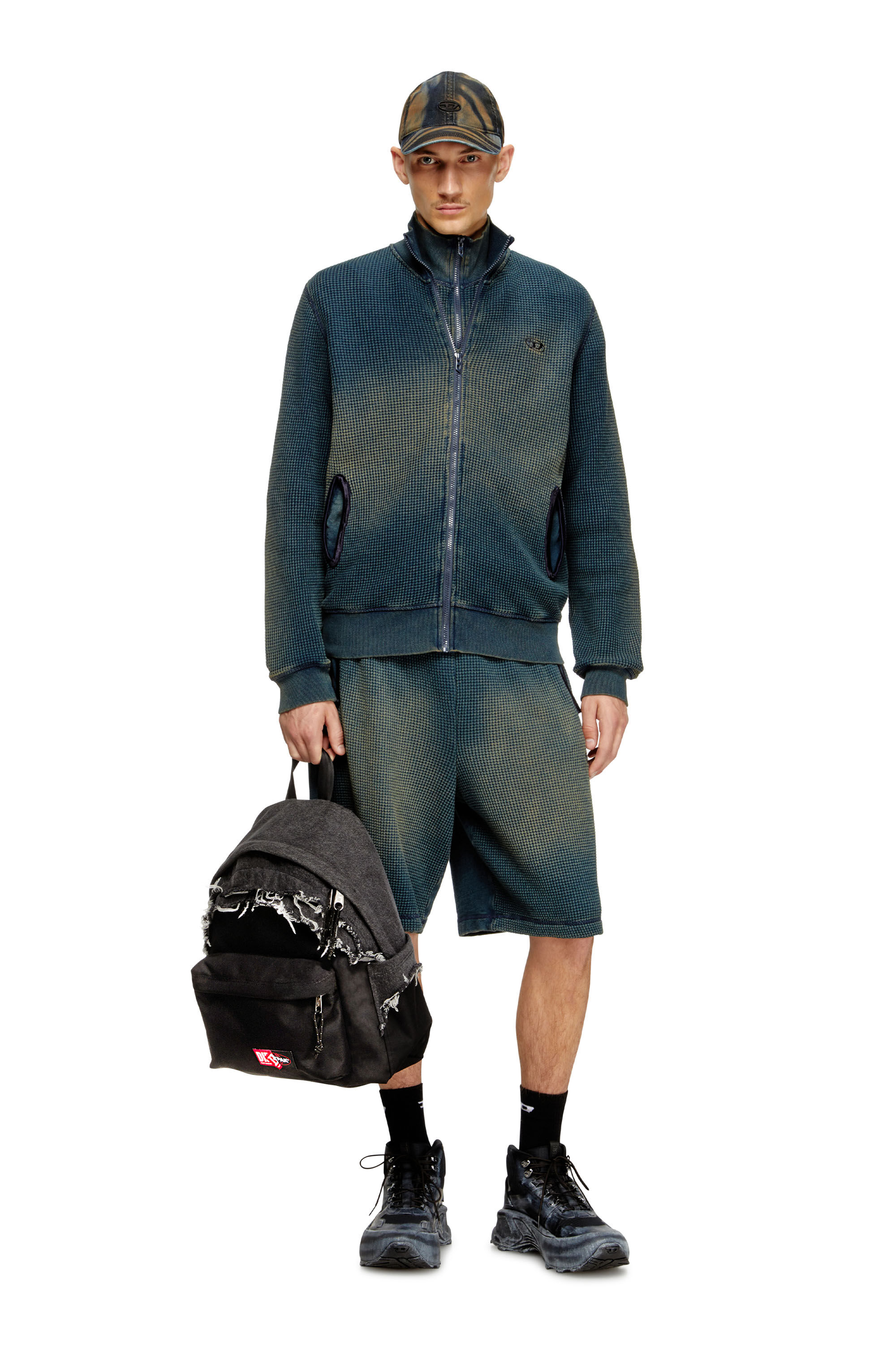 Diesel - DIESEL DAY PAK'R, Sac à dos en denim effet destroy et CORDURA® Mixte in Noir - 5