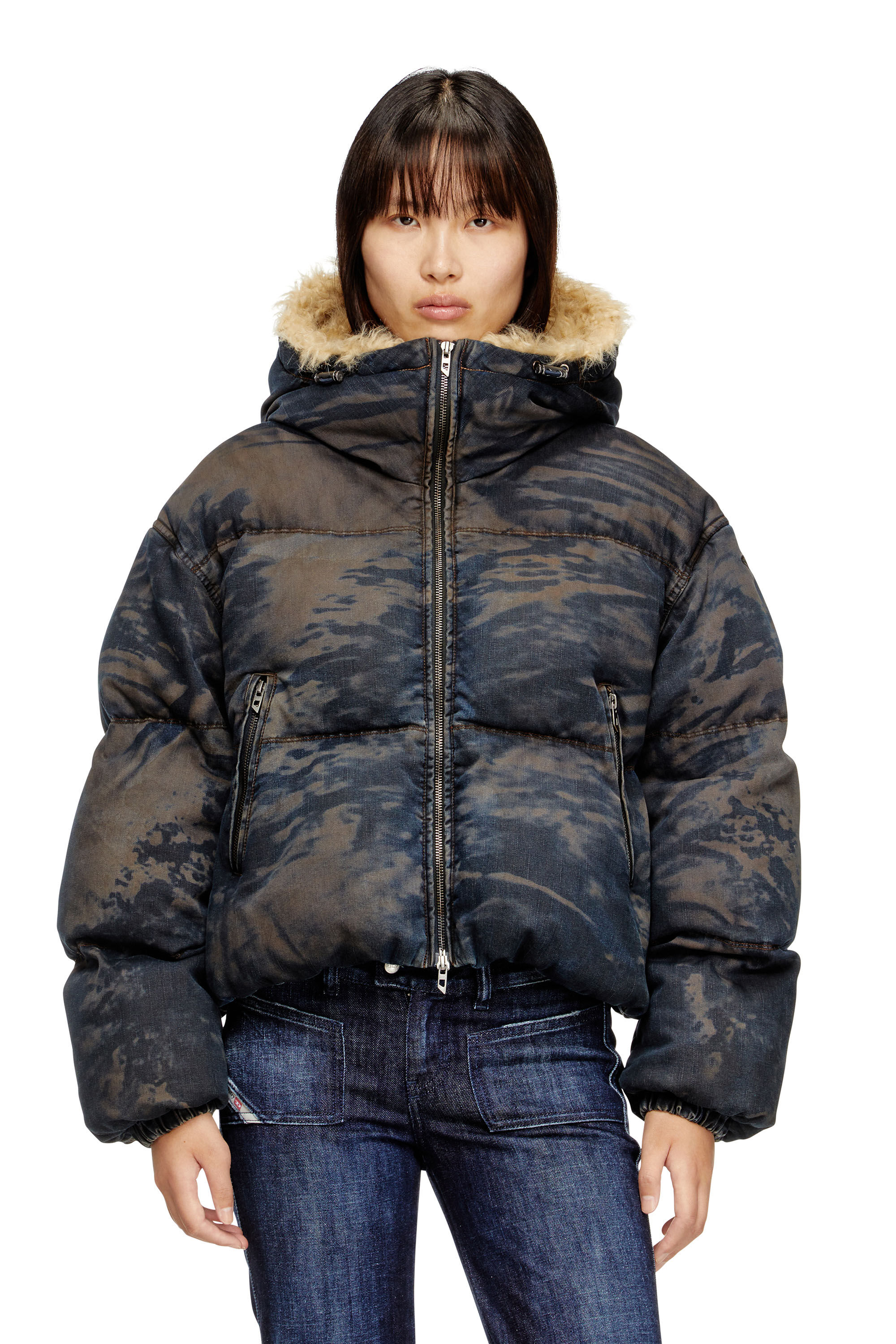 Diesel - W-AVES-FUR, Piumino con cappuccio in denim camouflage effetto dirt Donna in Multicolor - 3