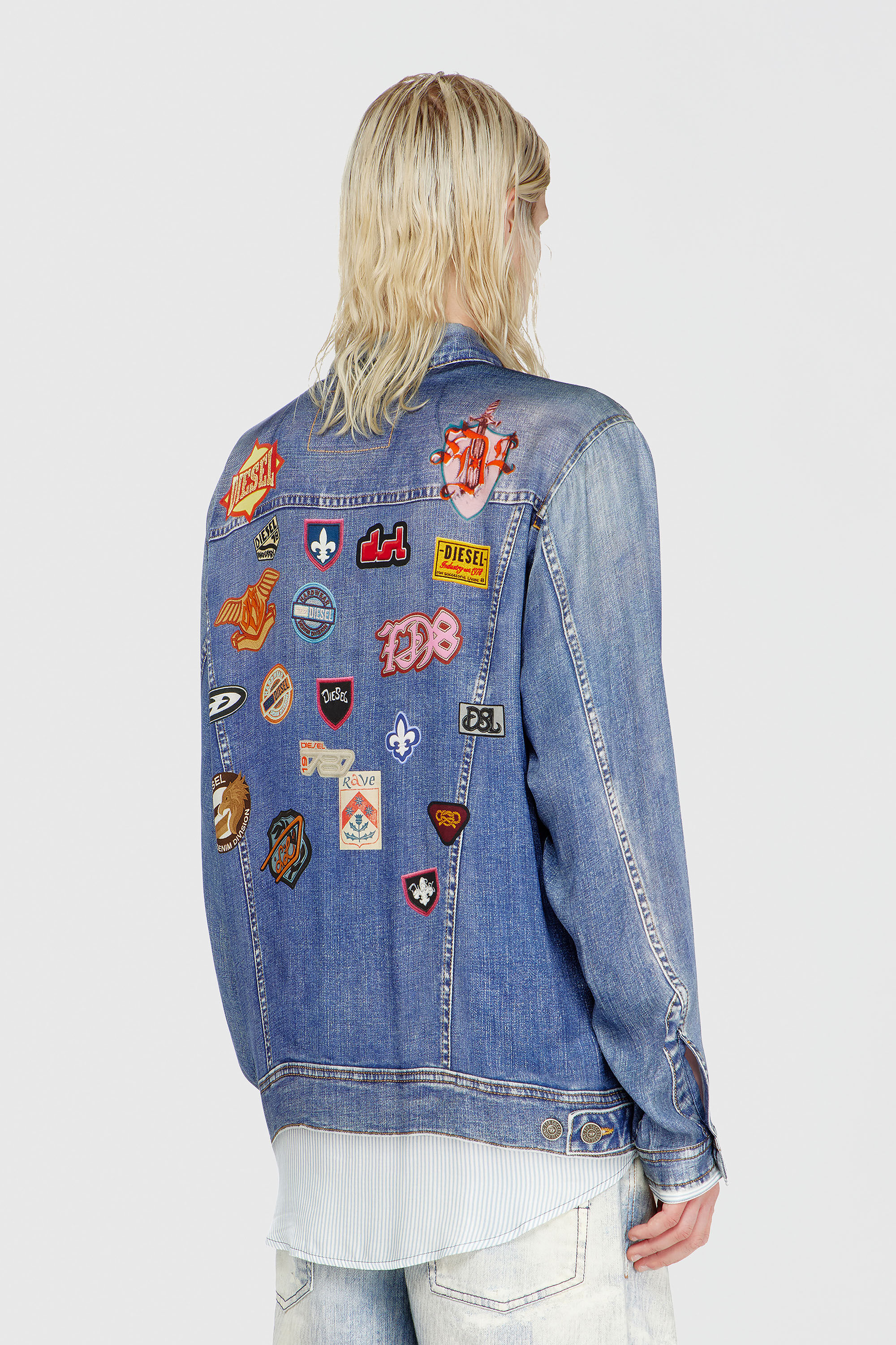 Diesel - S-SIMPLY-PATCH, Herren Satinhemd mit trompe-l'oeil denim-print in Mittelblau - 4