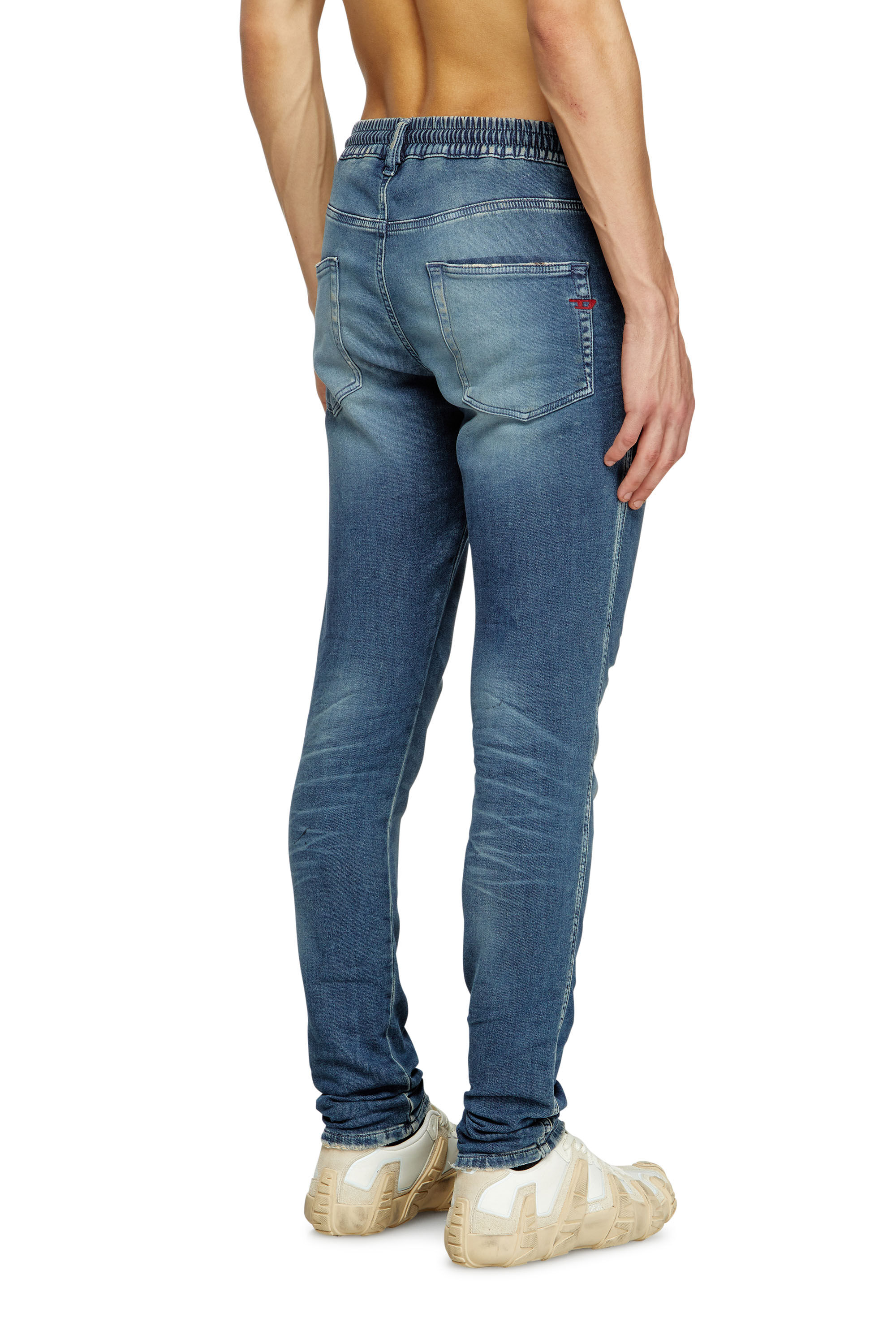 Diesel - Slim 2062 D-Strukt Joggjeans® 068RY Homme, Bleu Foncé - Image 4