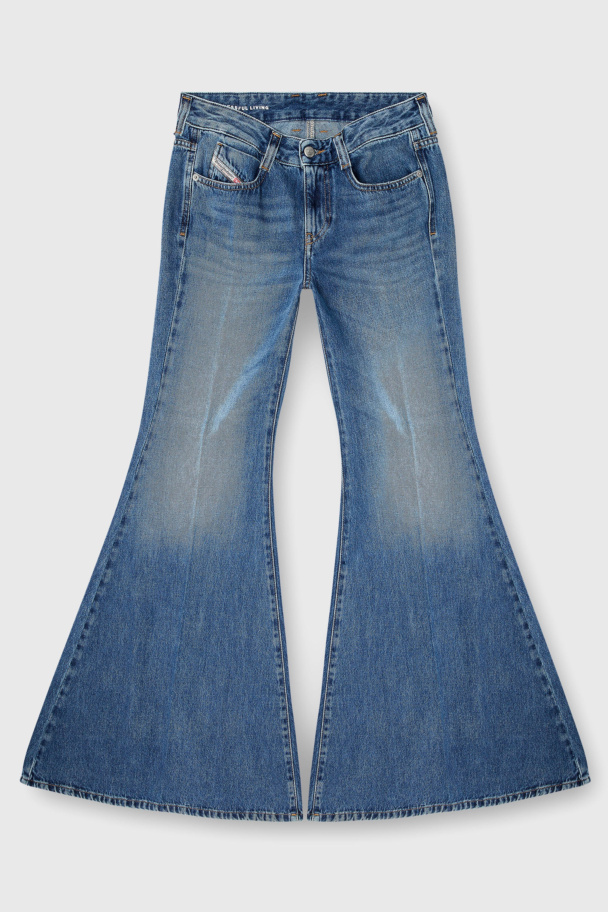 Diesel - Flare Jeans 1970 D-Bleess 09M56 Donna, Blu medio - Image 4