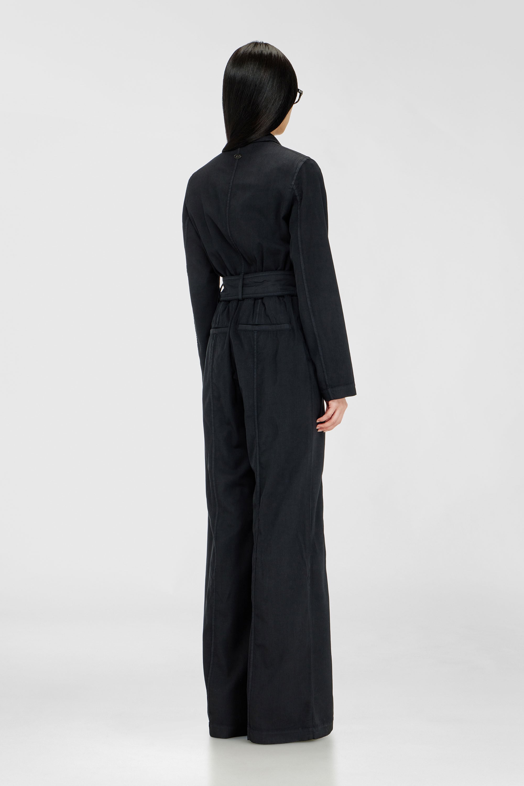 Diesel - J-AEL, Tuta blazer con cintura in stretch wool Donna in Nero - 4