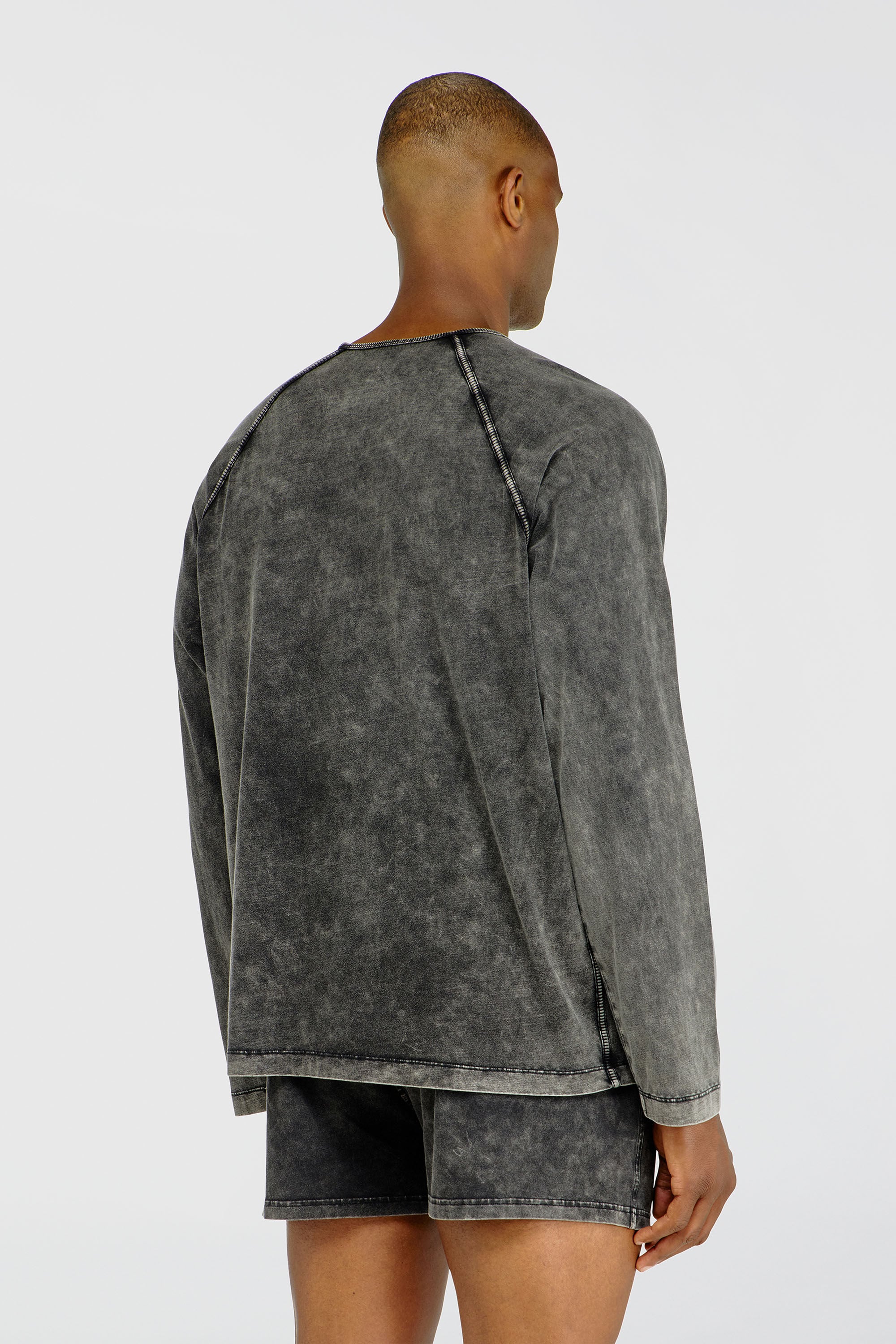 Diesel - BRYAN-DNM, Maglia in cotone con patch logo Uomo in Grigio - 4