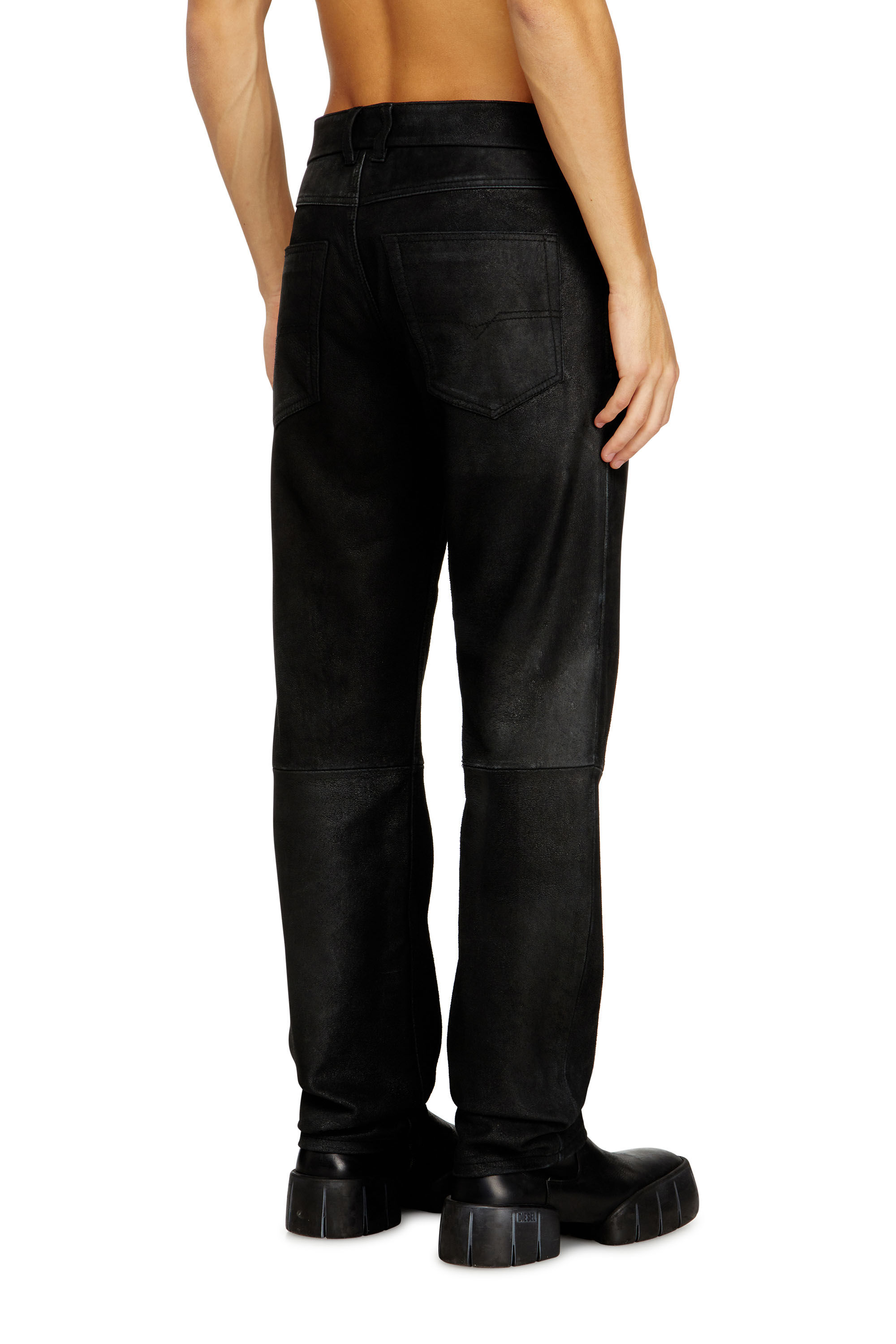 Diesel - P-VYLL-DMBI, Herren Jeans geschnittene Lederhosen in Schwarz - 4