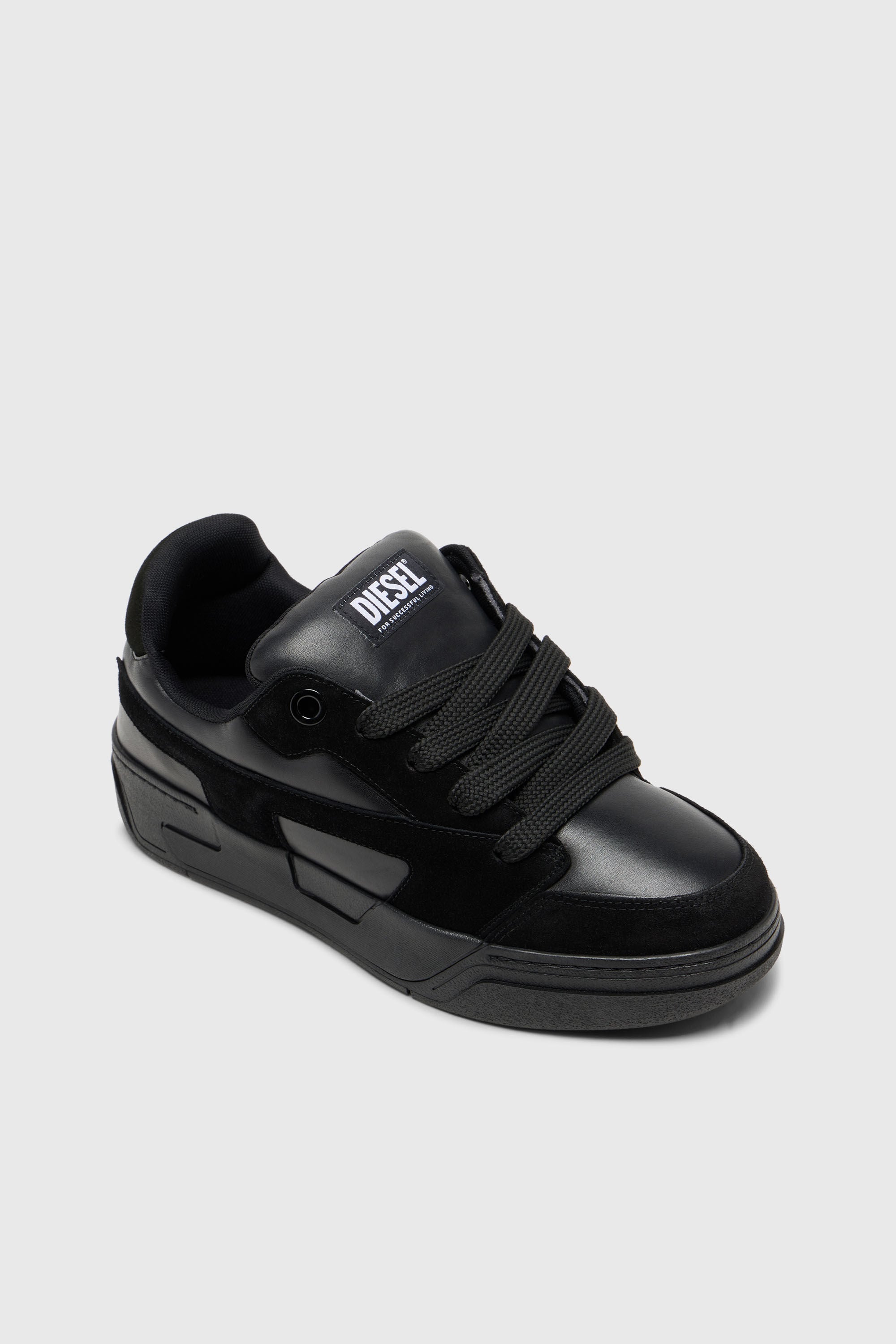 Diesel - S-D-OLLIE LOW, Herren D-Ollie-Monochrome Sneaker aus Wildleder und Leder in Schwarz - 6