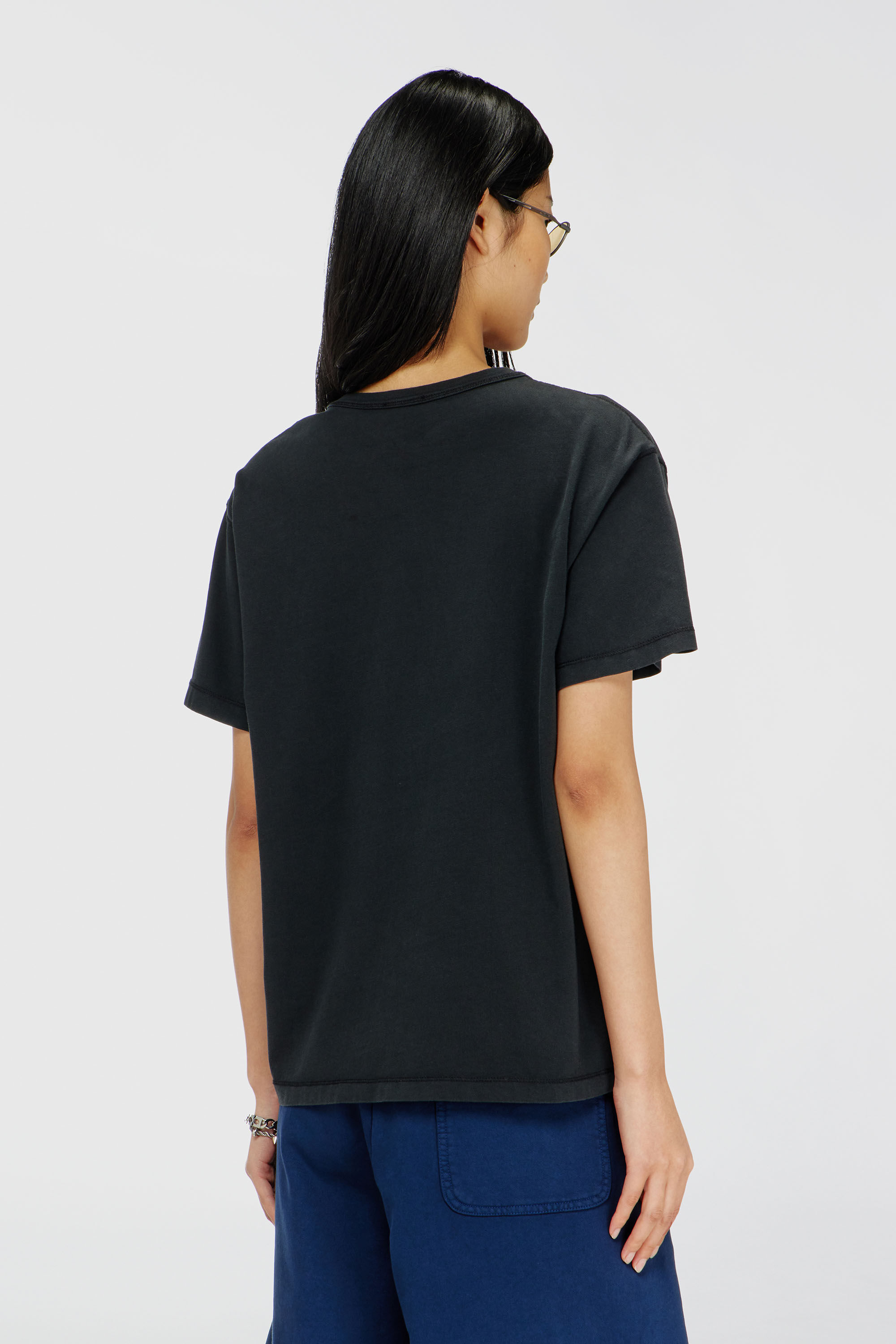 Diesel - T-NORMY-OD-S1, T-shirt in cotone con Oval D metallizzato Donna in Nero - 4