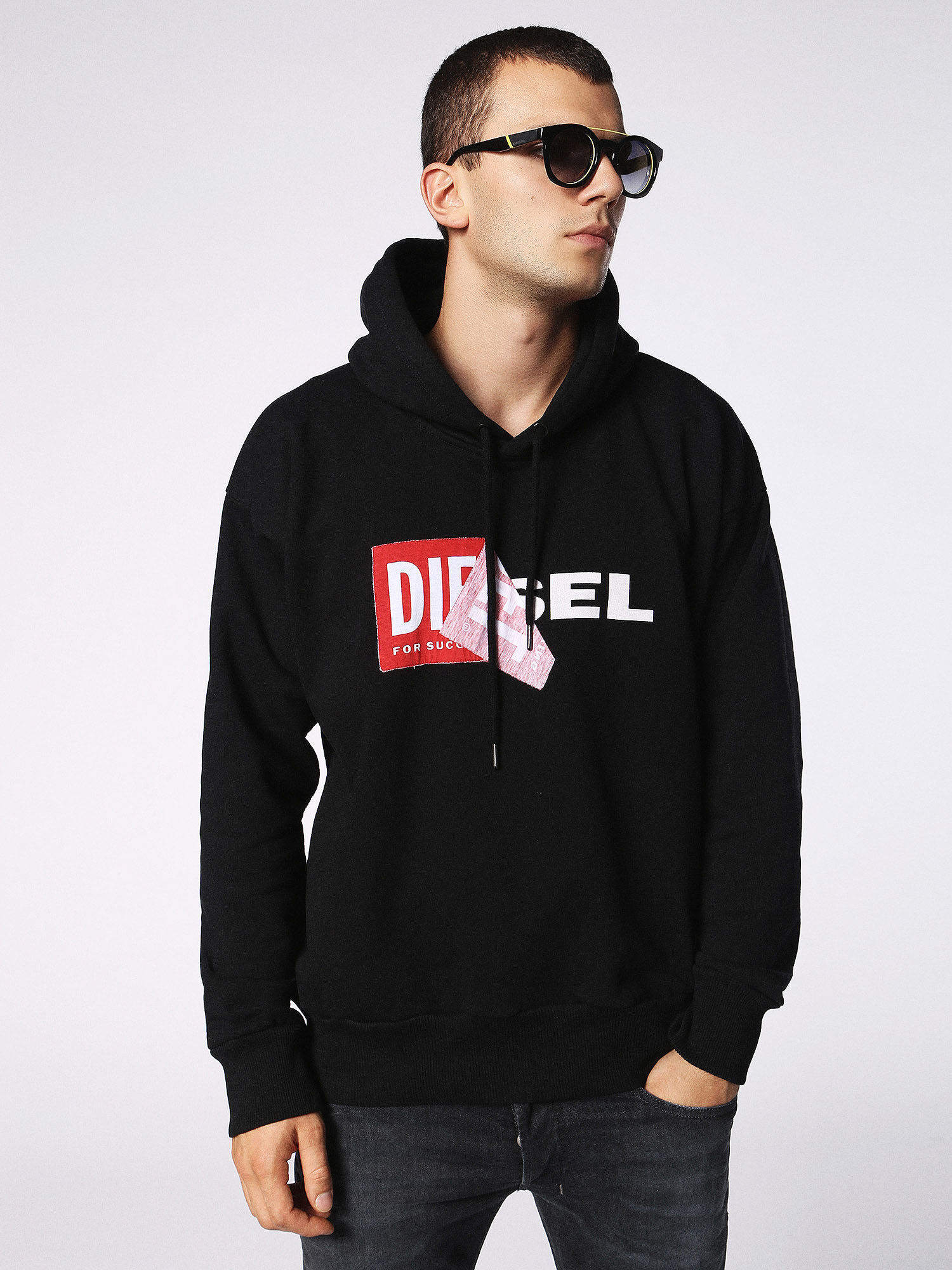 Diesel - DL0251, Unisex Runde Sonnenbrille mit glänzendem Clip-Back-Detail in Schwarz - 6
