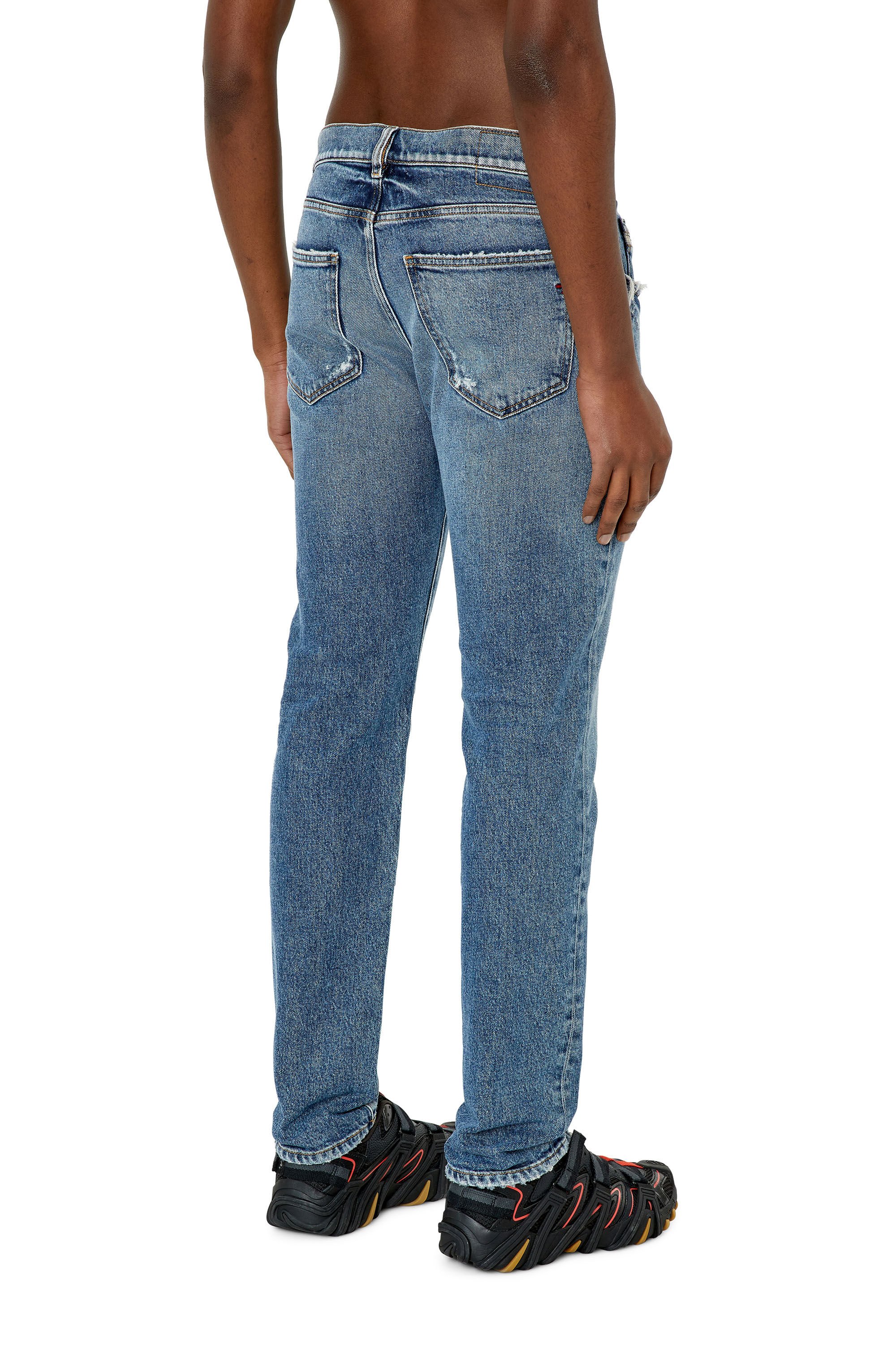 Diesel - Slim Jeans 2019 D-Strukt 09F16, Blu medio - Image 4